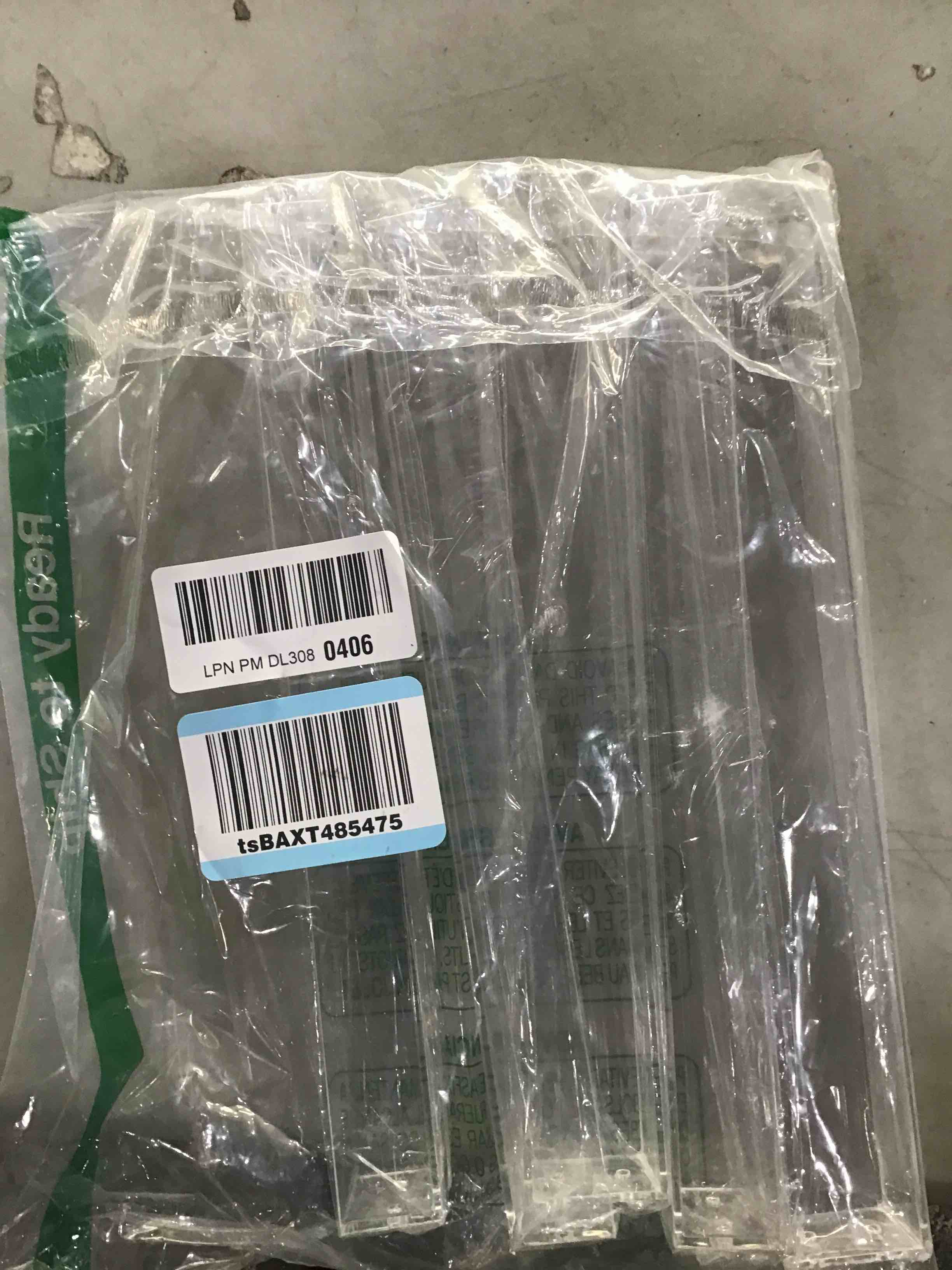 https://s3.amazonaws.com/lotting-images-prod/bidfta/PPE1744264_1739826056393.jpeg