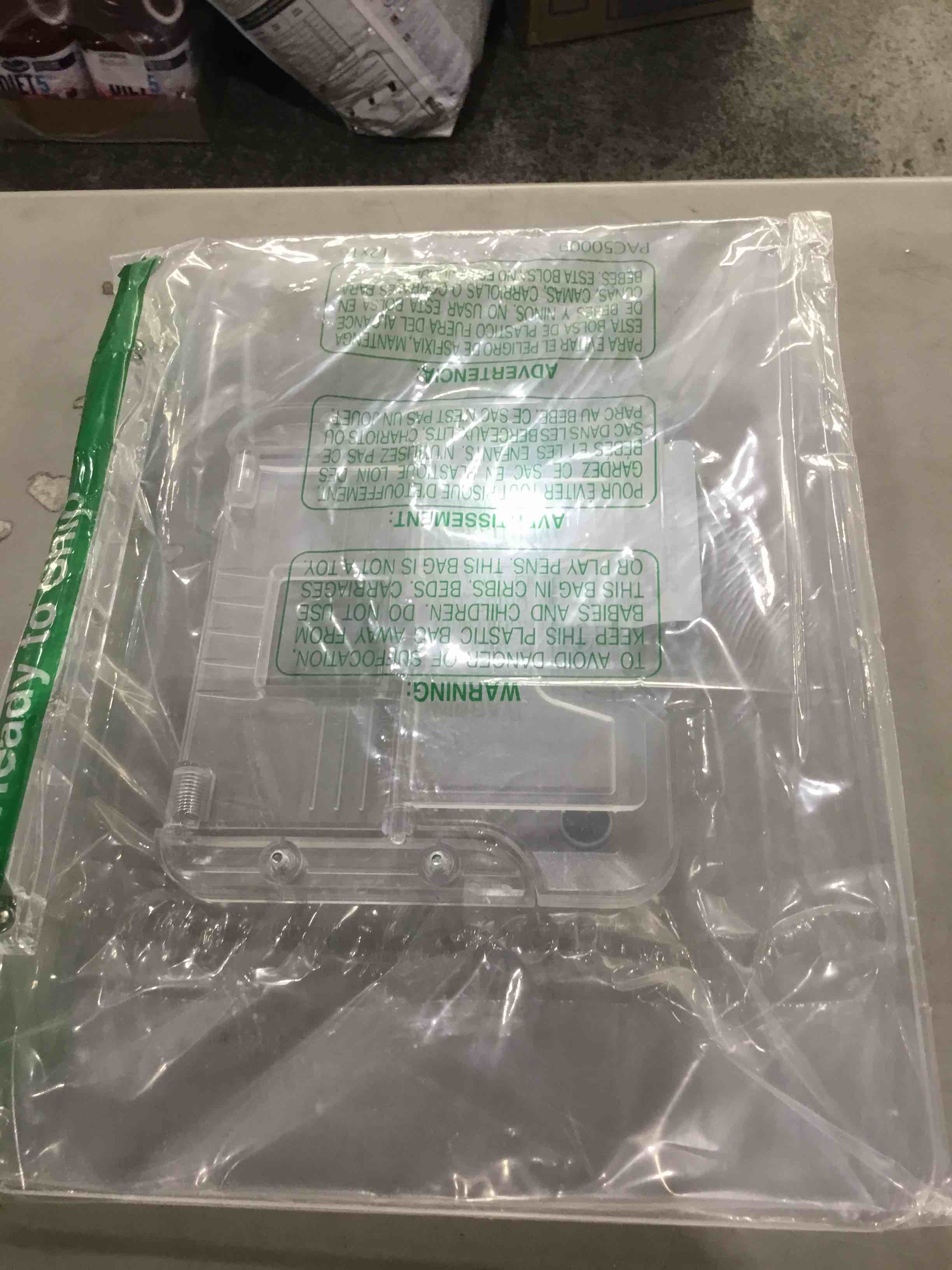 https://s3.amazonaws.com/lotting-images-prod/bidfta/PPE1744464_1739995400272.jpeg