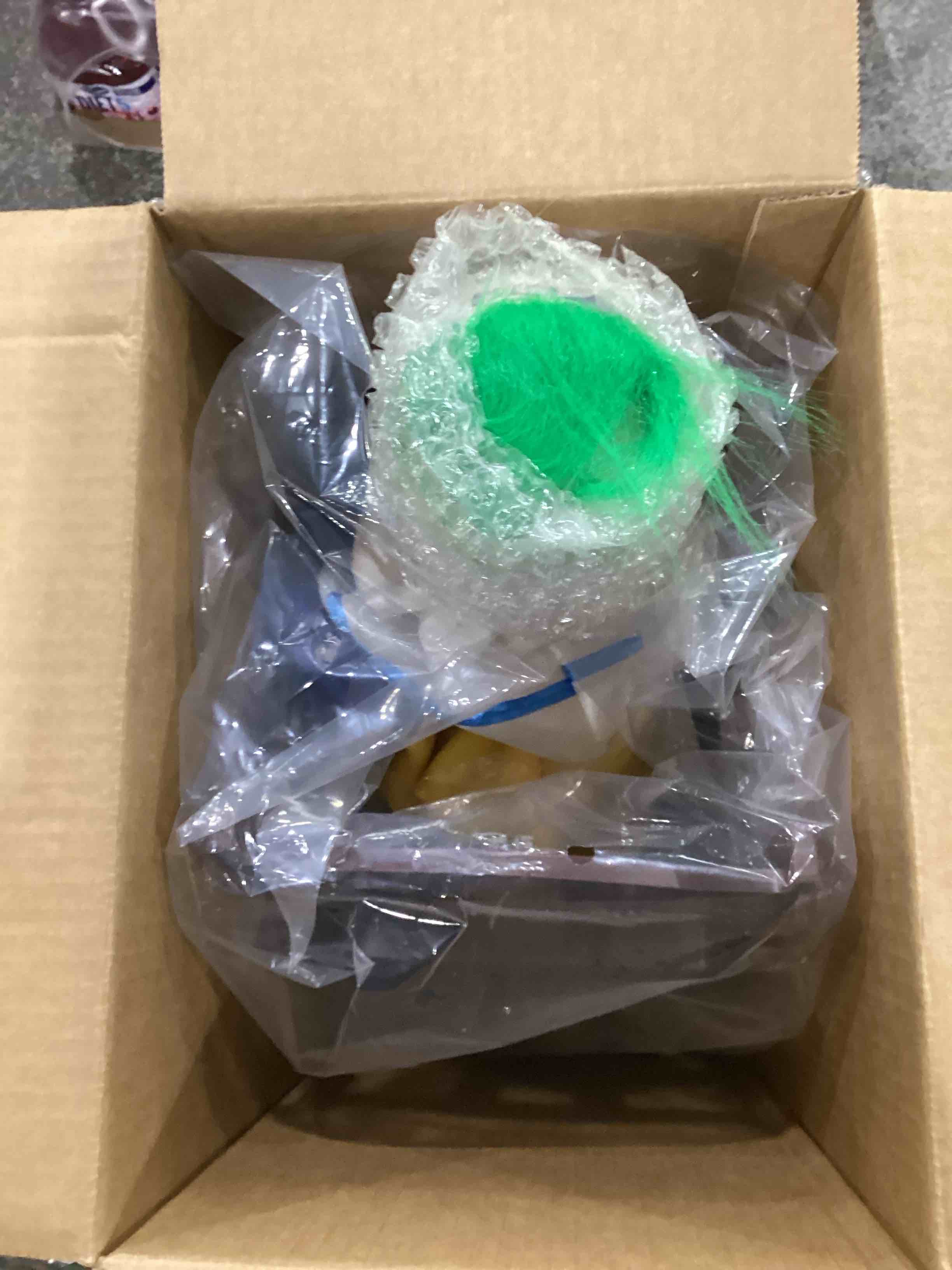 https://s3.amazonaws.com/lotting-images-prod/bidfta/PPE1744904_1740407335161.jpeg
