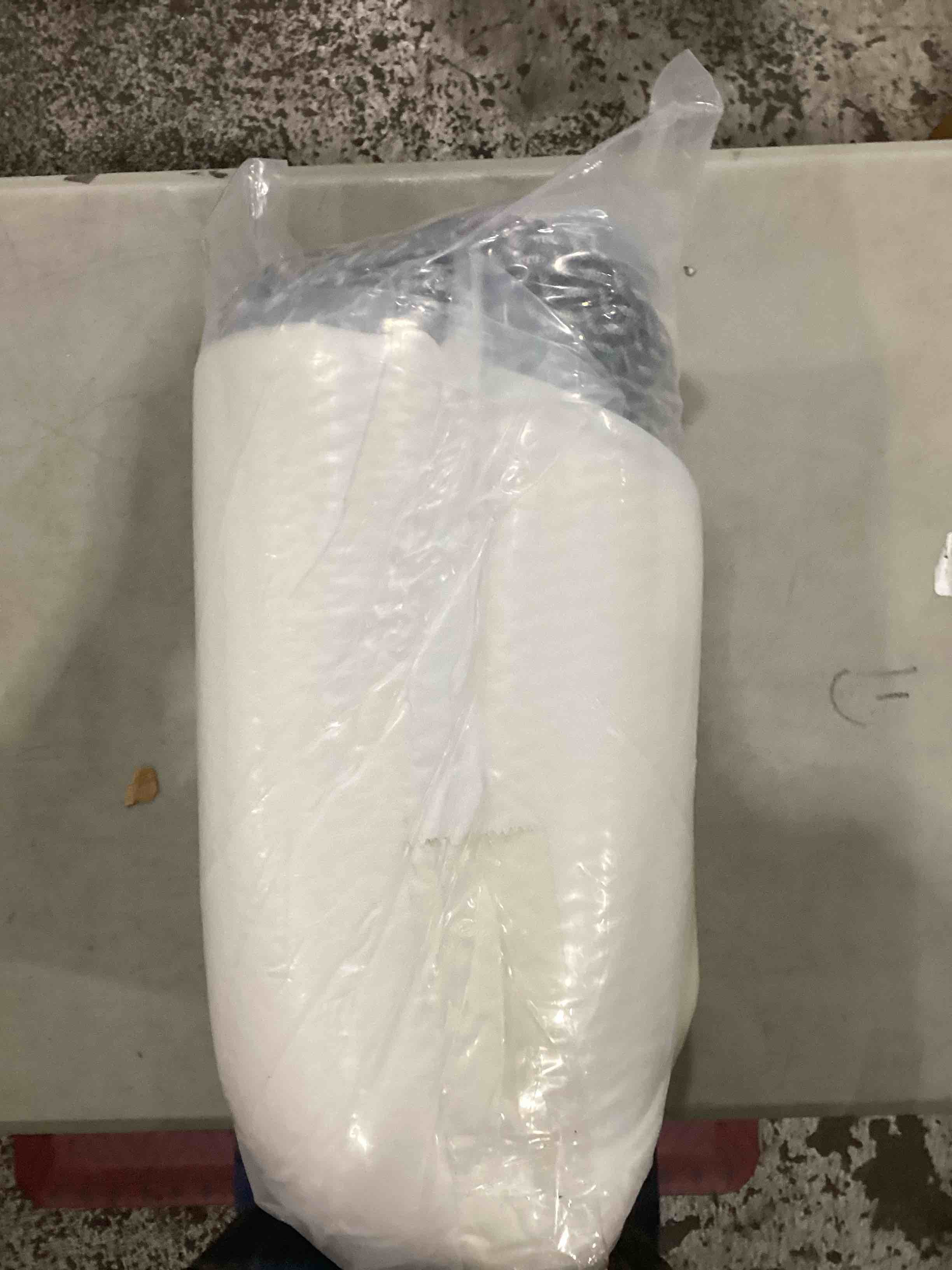 https://s3.amazonaws.com/lotting-images-prod/bidfta/PPE1745507_1740663121478.jpeg
