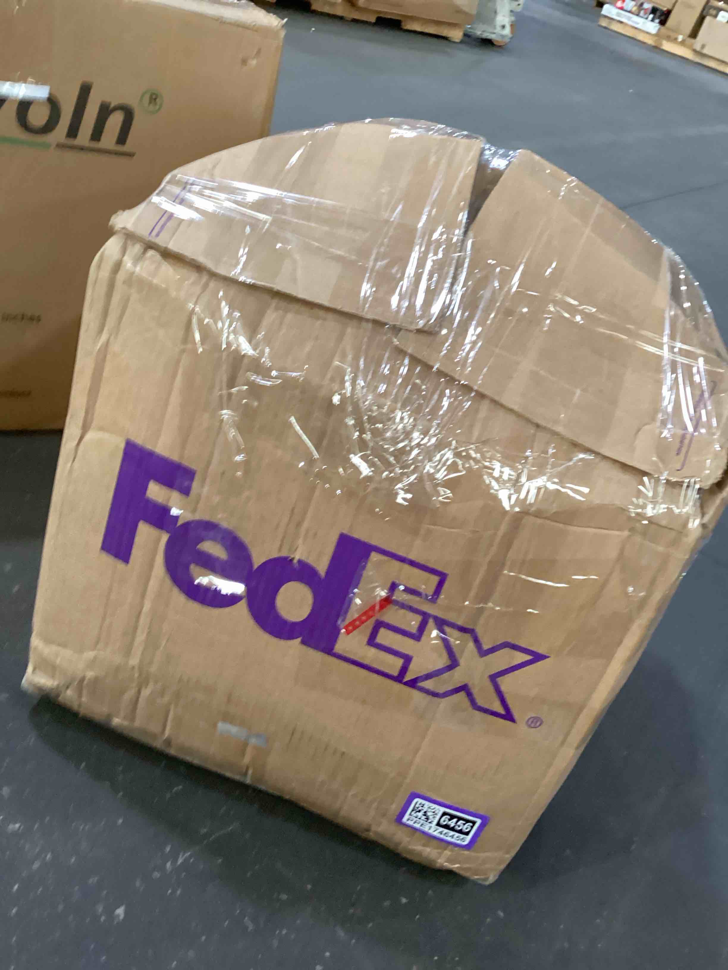 https://s3.amazonaws.com/lotting-images-prod/bidfta/PPE1746456_1749668994504.jpeg