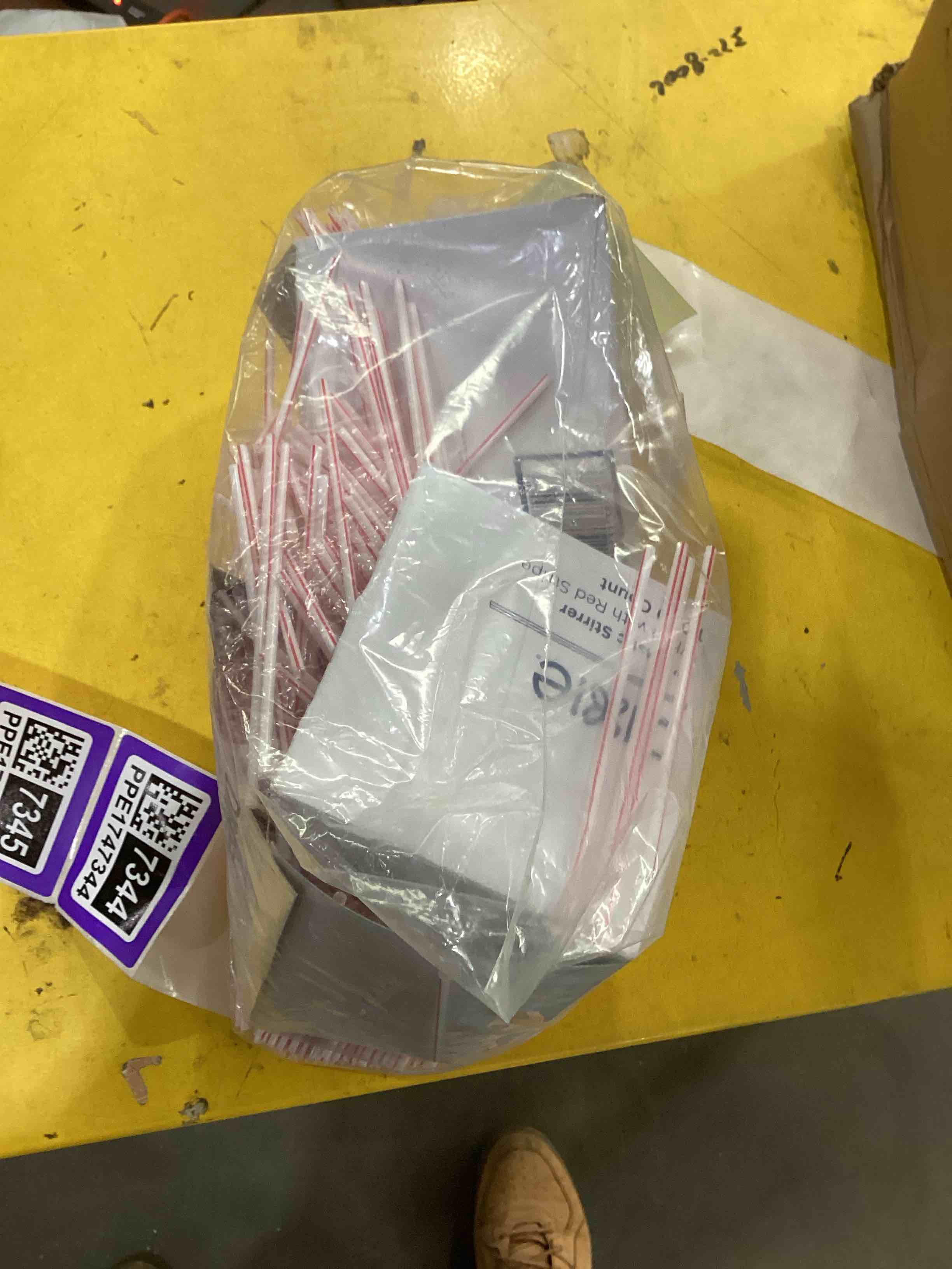 https://s3.amazonaws.com/lotting-images-prod/bidfta/PPE1747344_1736531656952.jpeg