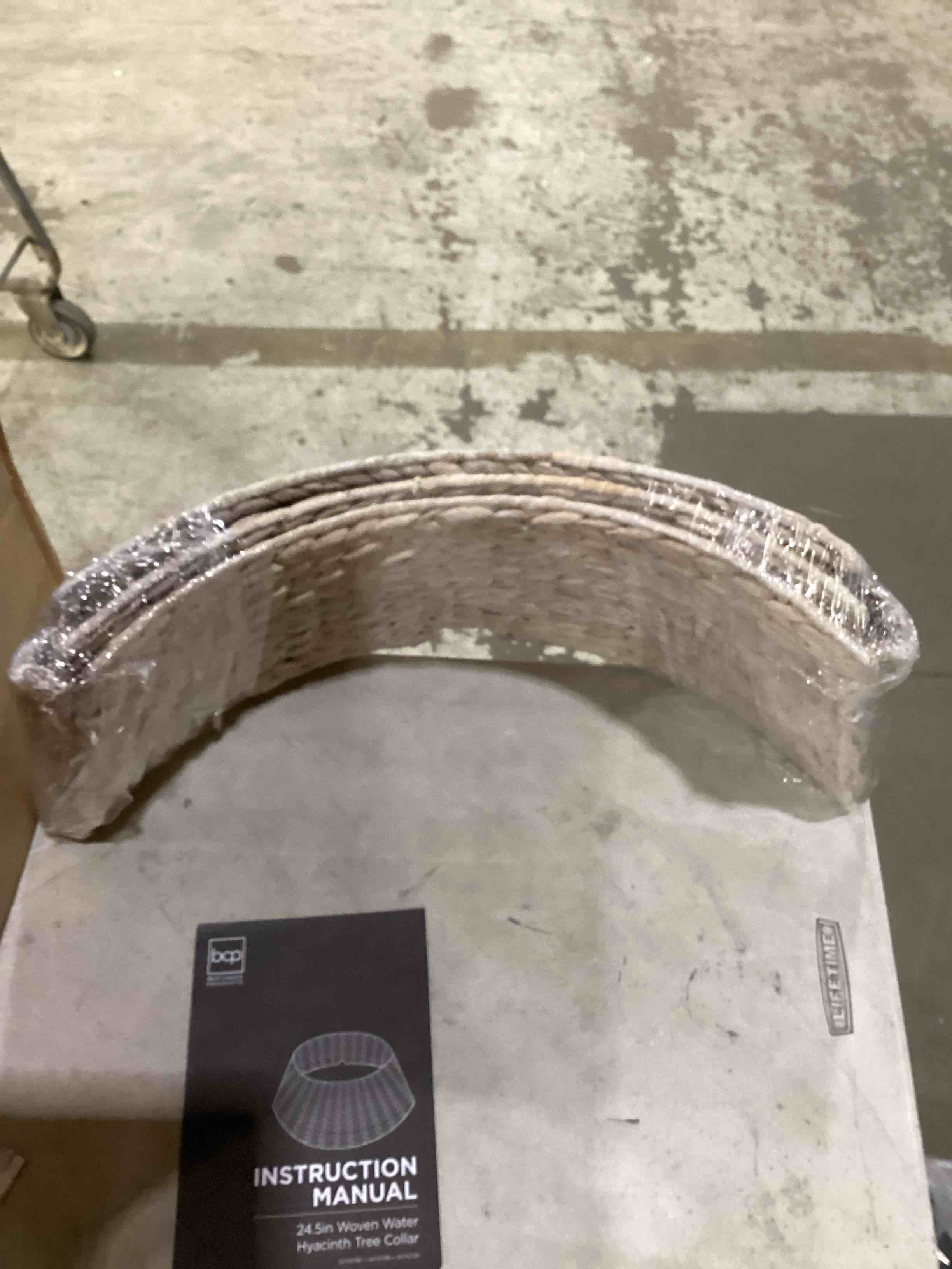 https://s3.amazonaws.com/lotting-images-prod/bidfta/PPE1747849_1737407104865.jpeg
