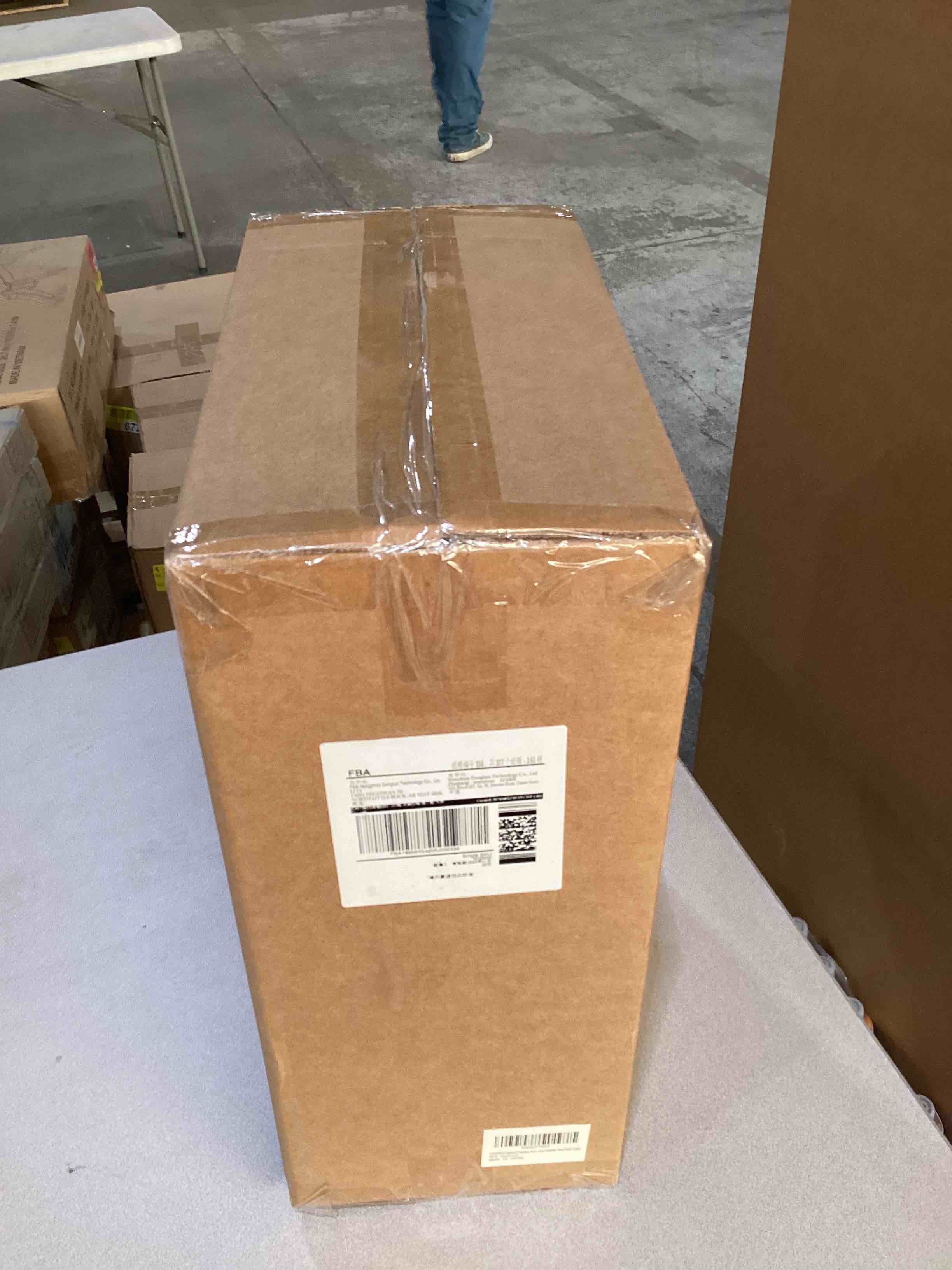 https://s3.amazonaws.com/lotting-images-prod/bidfta/PPE1748223_1737498824974.jpeg