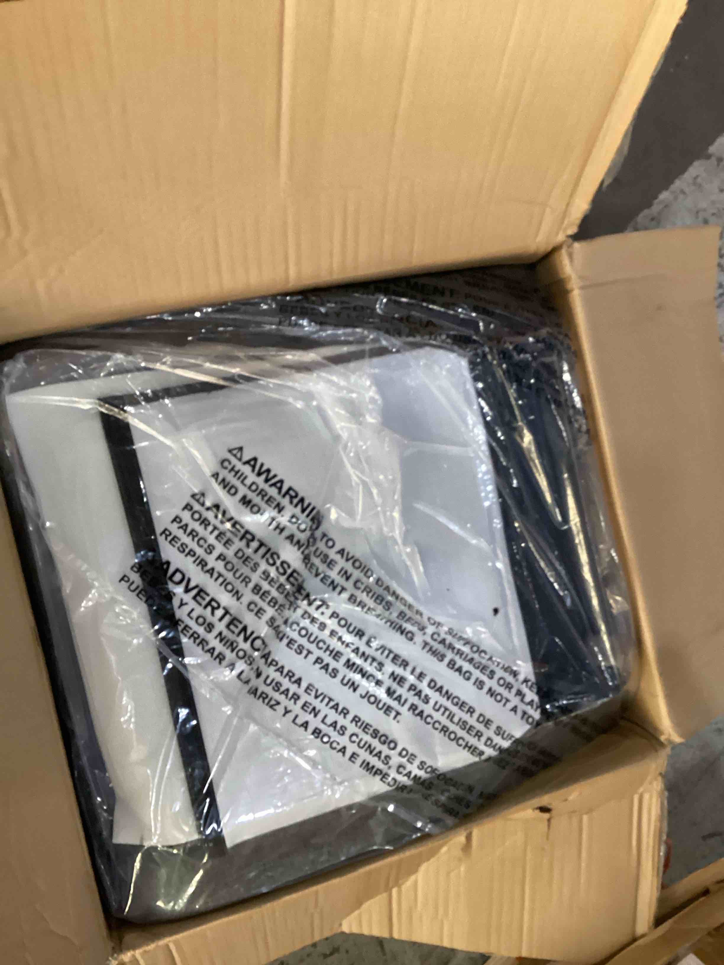 https://s3.amazonaws.com/lotting-images-prod/bidfta/PPE1748325_1737584643651.jpeg