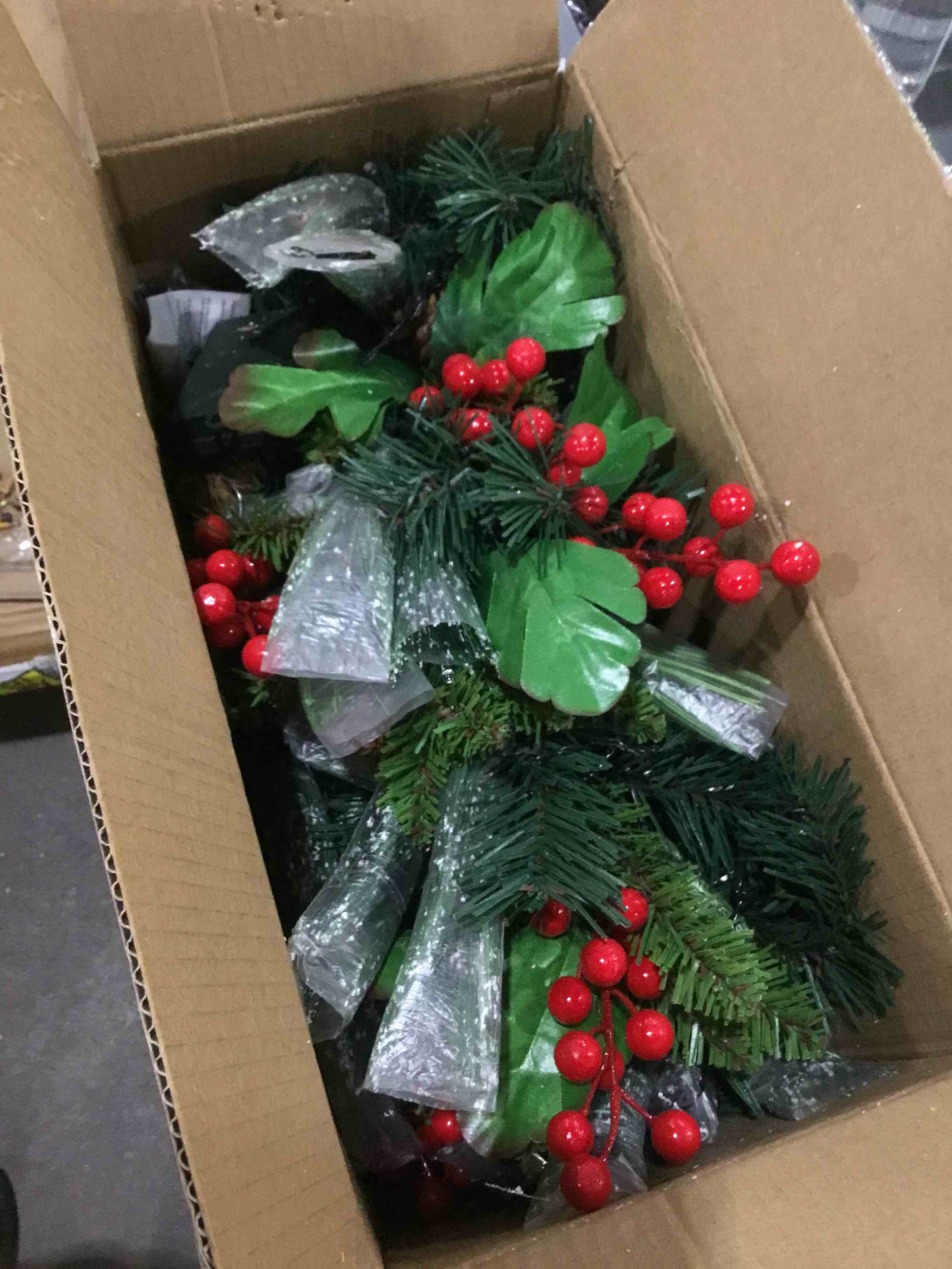 https://s3.amazonaws.com/lotting-images-prod/bidfta/PPE1749444_1739390311272.jpeg
