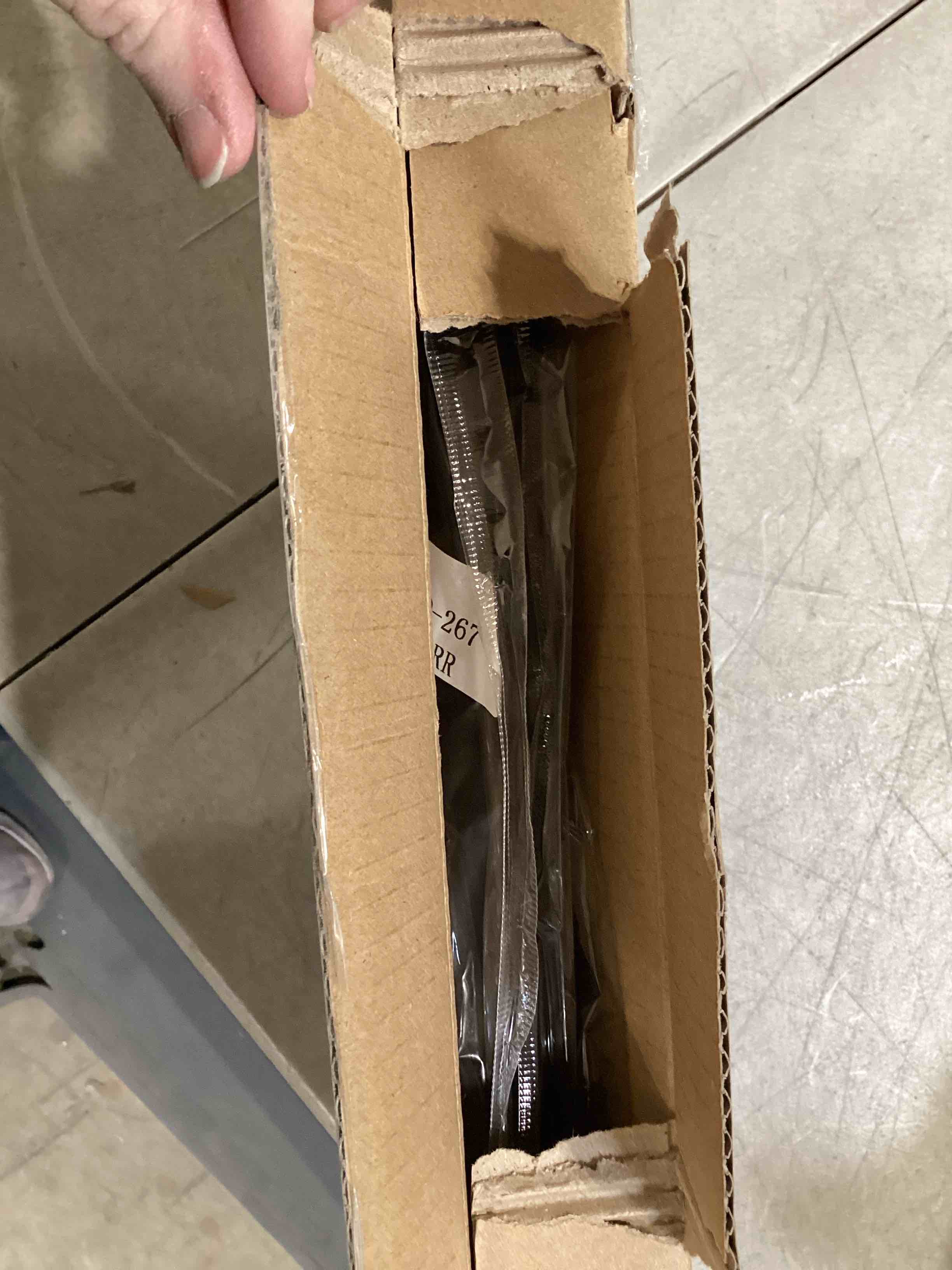 https://s3.amazonaws.com/lotting-images-prod/bidfta/PPE1768724_1741807127521.jpeg