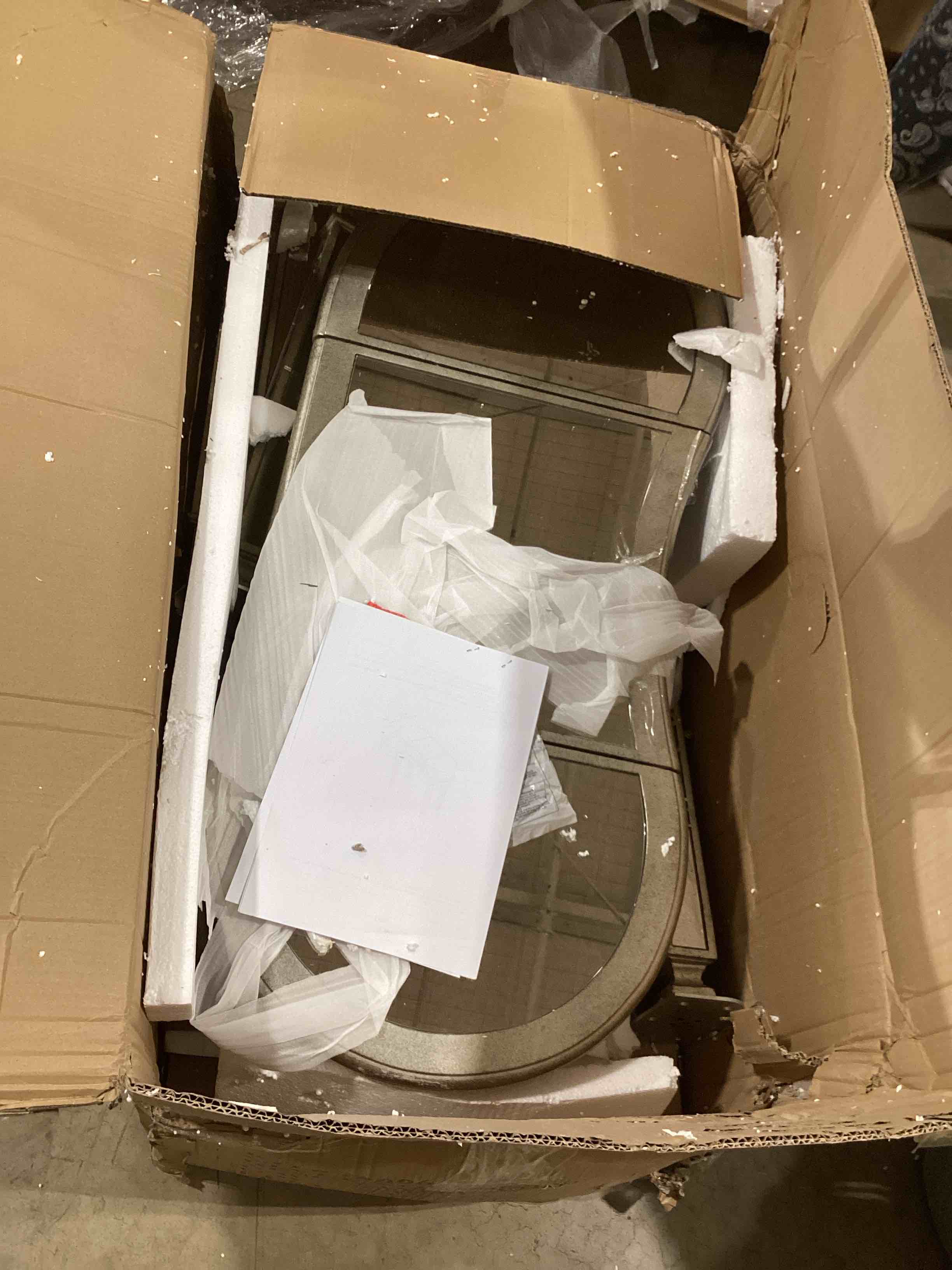 https://s3.amazonaws.com/lotting-images-prod/bidfta/PPE1769210_1742902343556.jpeg