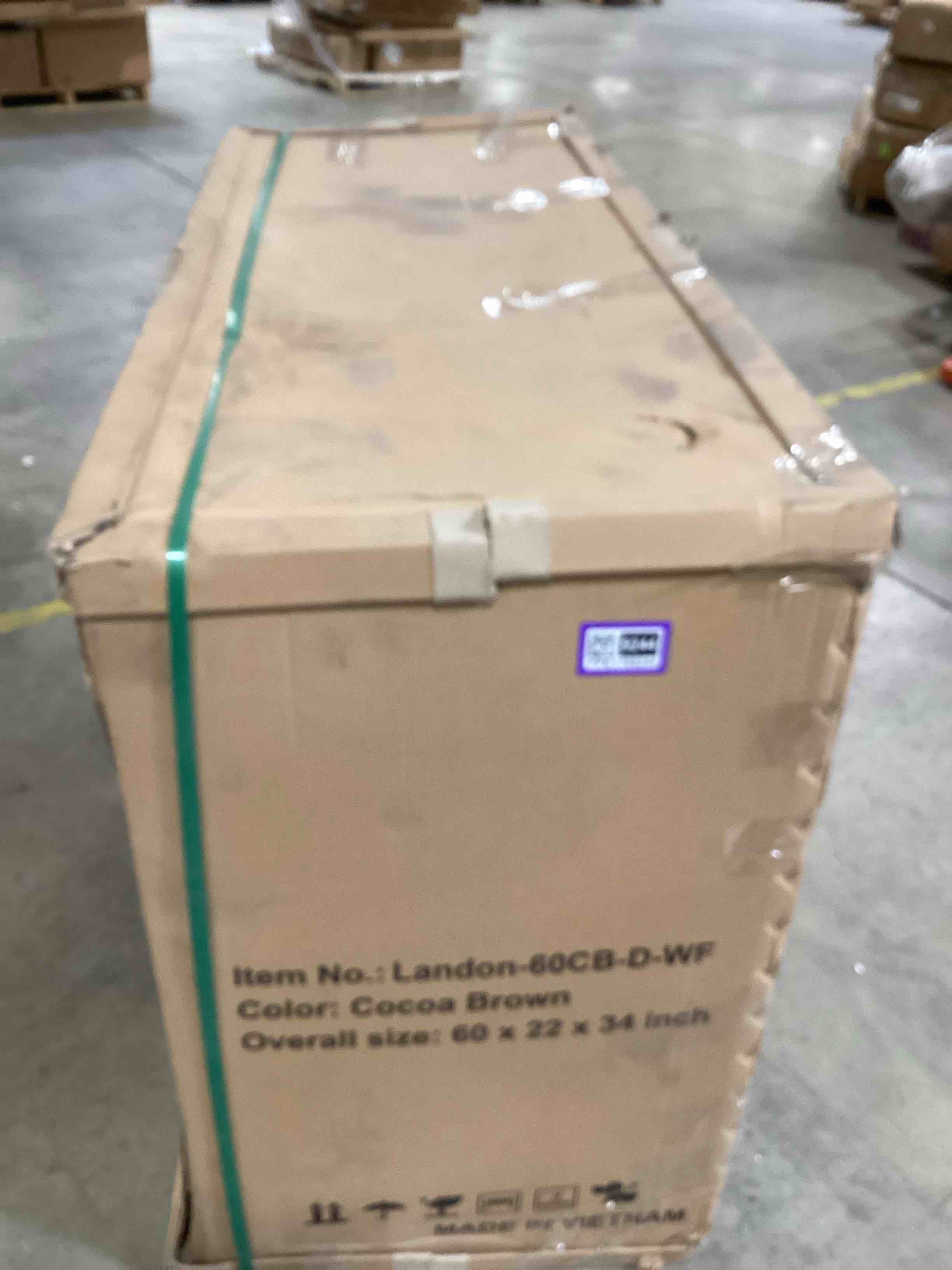 https://s3.amazonaws.com/lotting-images-prod/bidfta/PPE1769244_1744036744566.jpeg