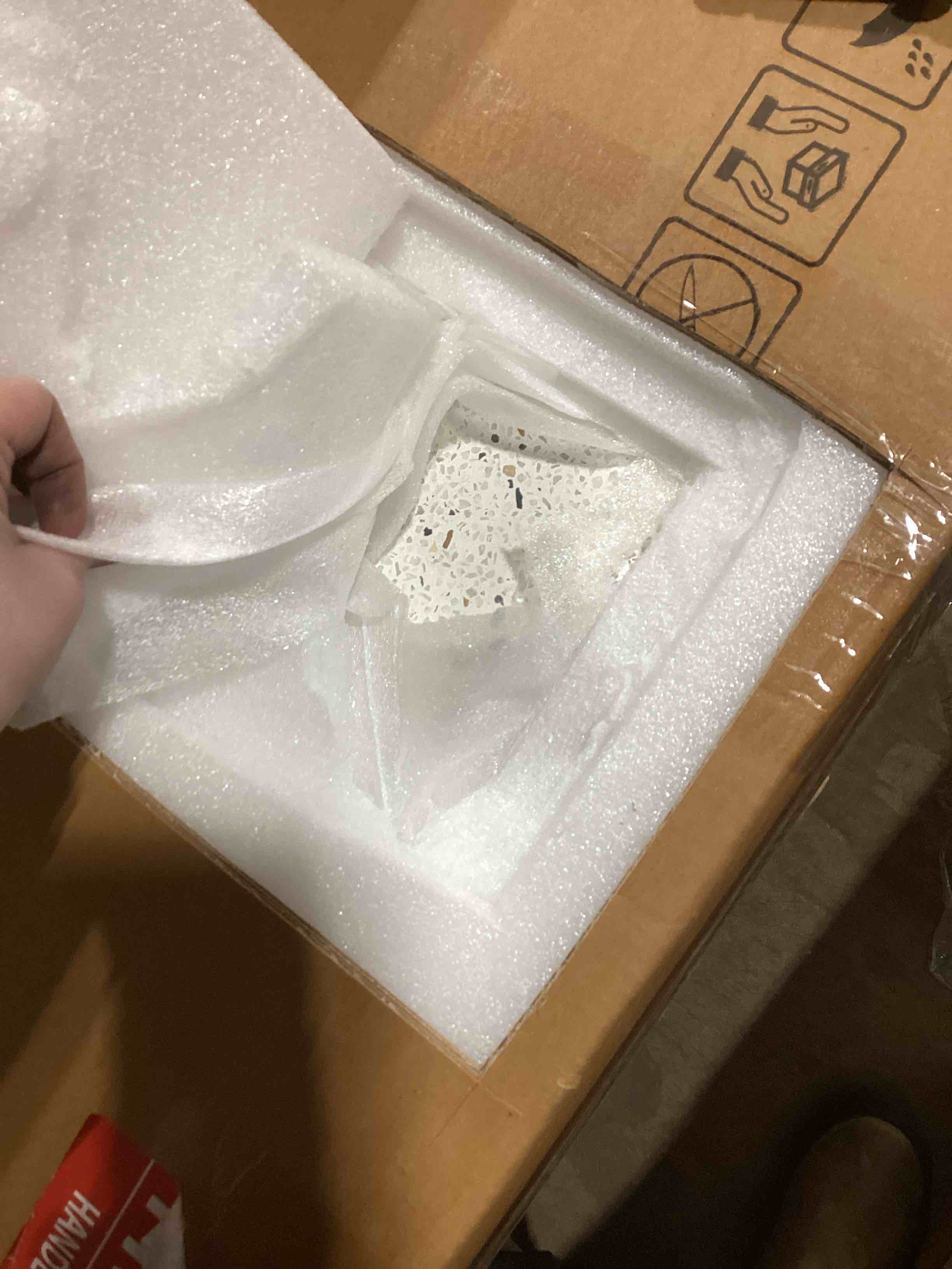 https://s3.amazonaws.com/lotting-images-prod/bidfta/PPE1769331_1744126915818.jpeg