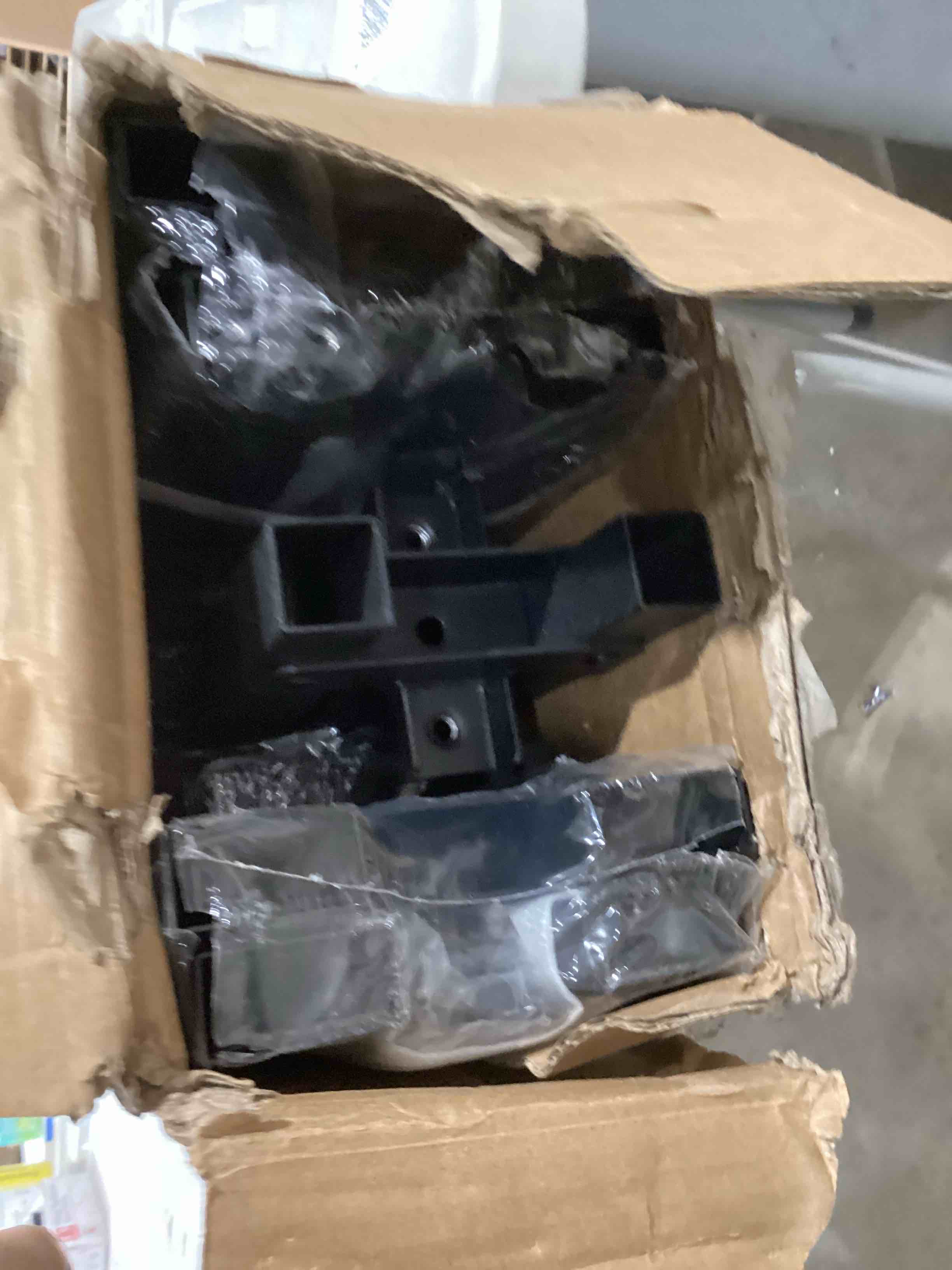 https://s3.amazonaws.com/lotting-images-prod/bidfta/PPE1769678_1744725477320.jpeg