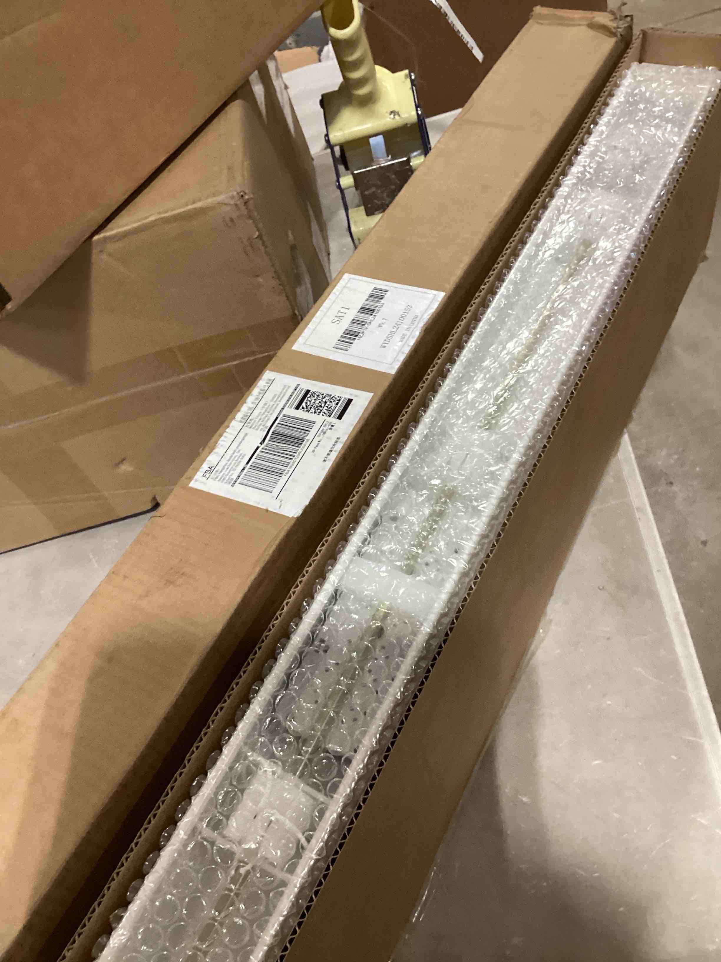 https://s3.amazonaws.com/lotting-images-prod/bidfta/PPE1769835_1744816483847.jpeg
