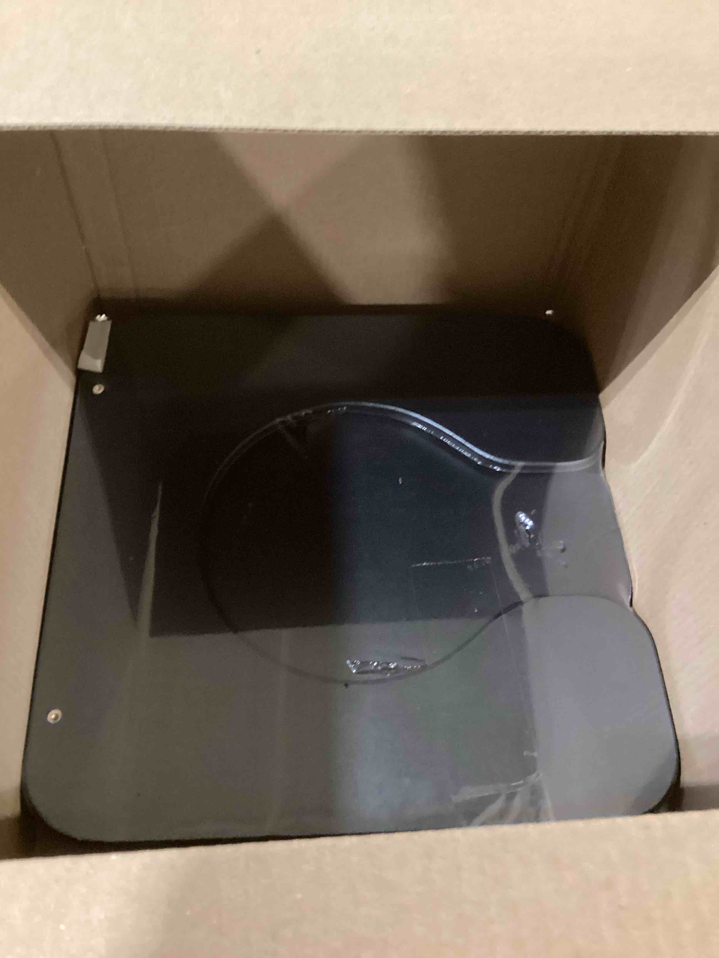 https://s3.amazonaws.com/lotting-images-prod/bidfta/PPE1770247_1745243020593.jpeg