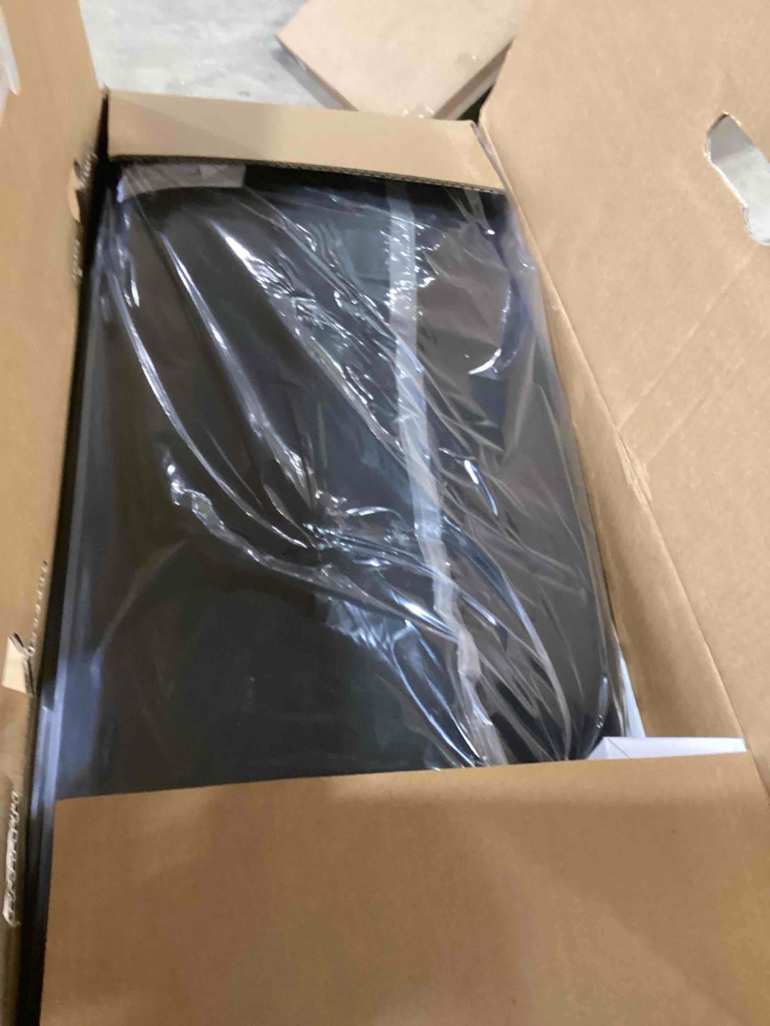 https://s3.amazonaws.com/lotting-images-prod/bidfta/PPE1770425_1745334493111.jpeg