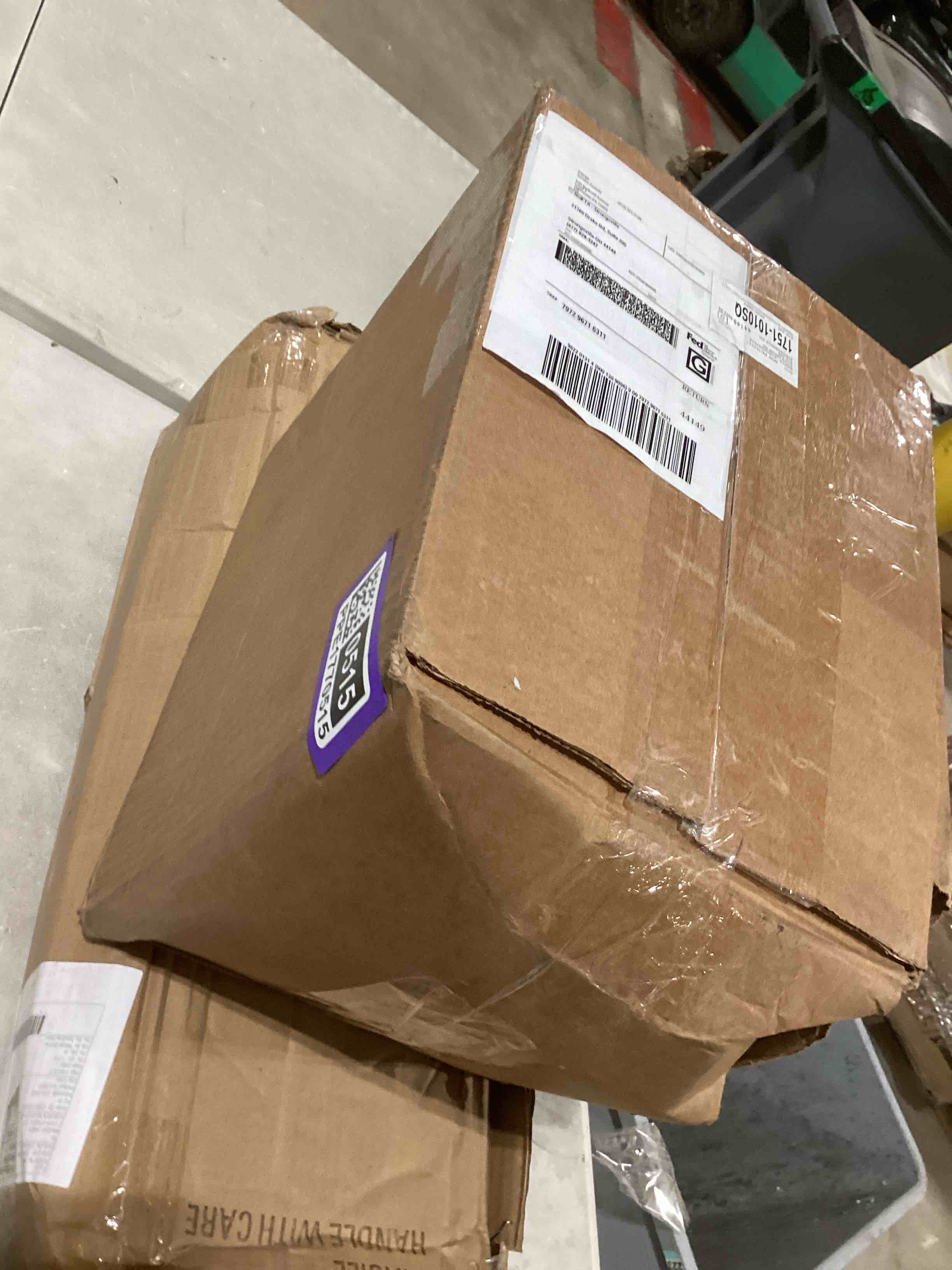 https://s3.amazonaws.com/lotting-images-prod/bidfta/PPE1770515_1745408440241.jpeg