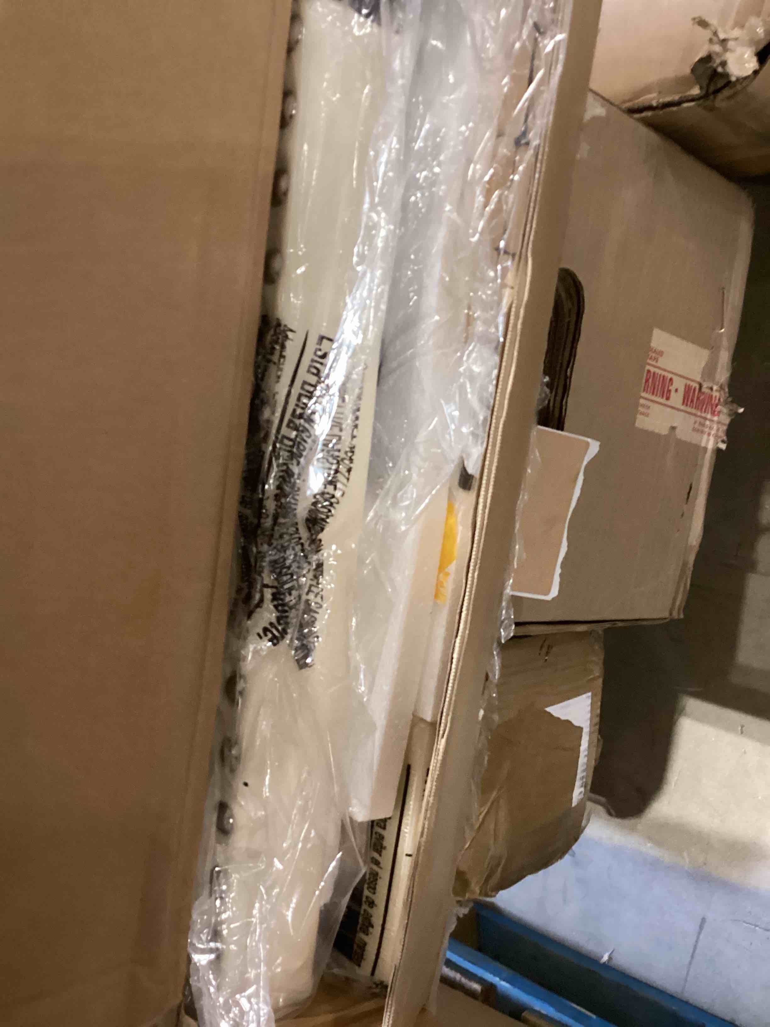 https://s3.amazonaws.com/lotting-images-prod/bidfta/PPE1770674_1745498750402.jpeg