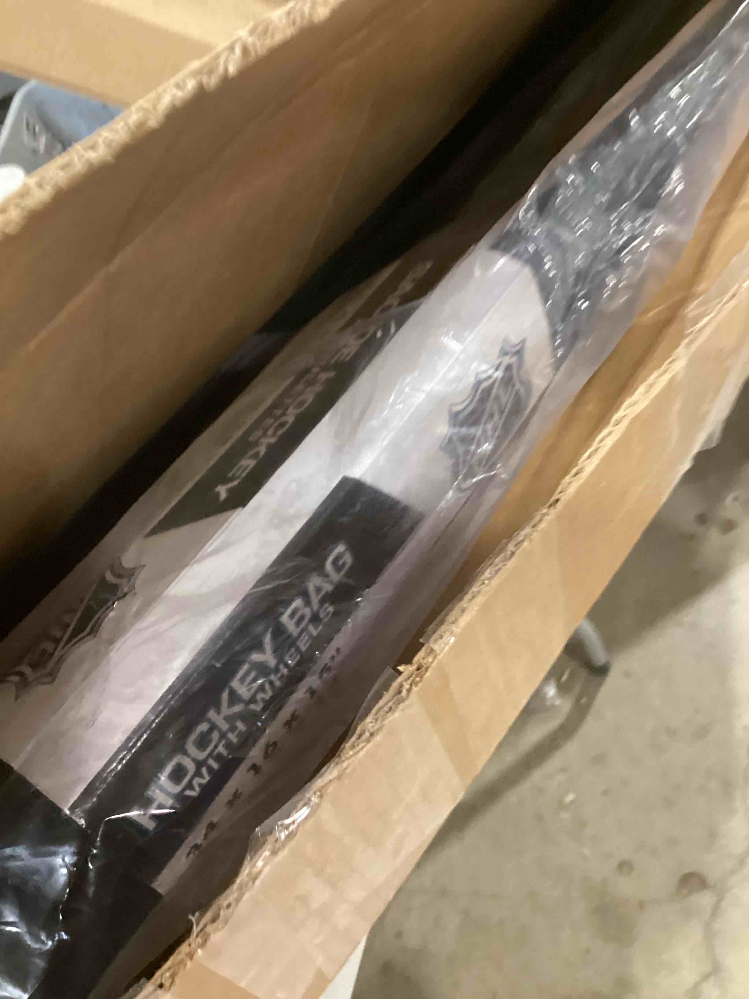 https://s3.amazonaws.com/lotting-images-prod/bidfta/PPE1770687_1745502005434.jpeg