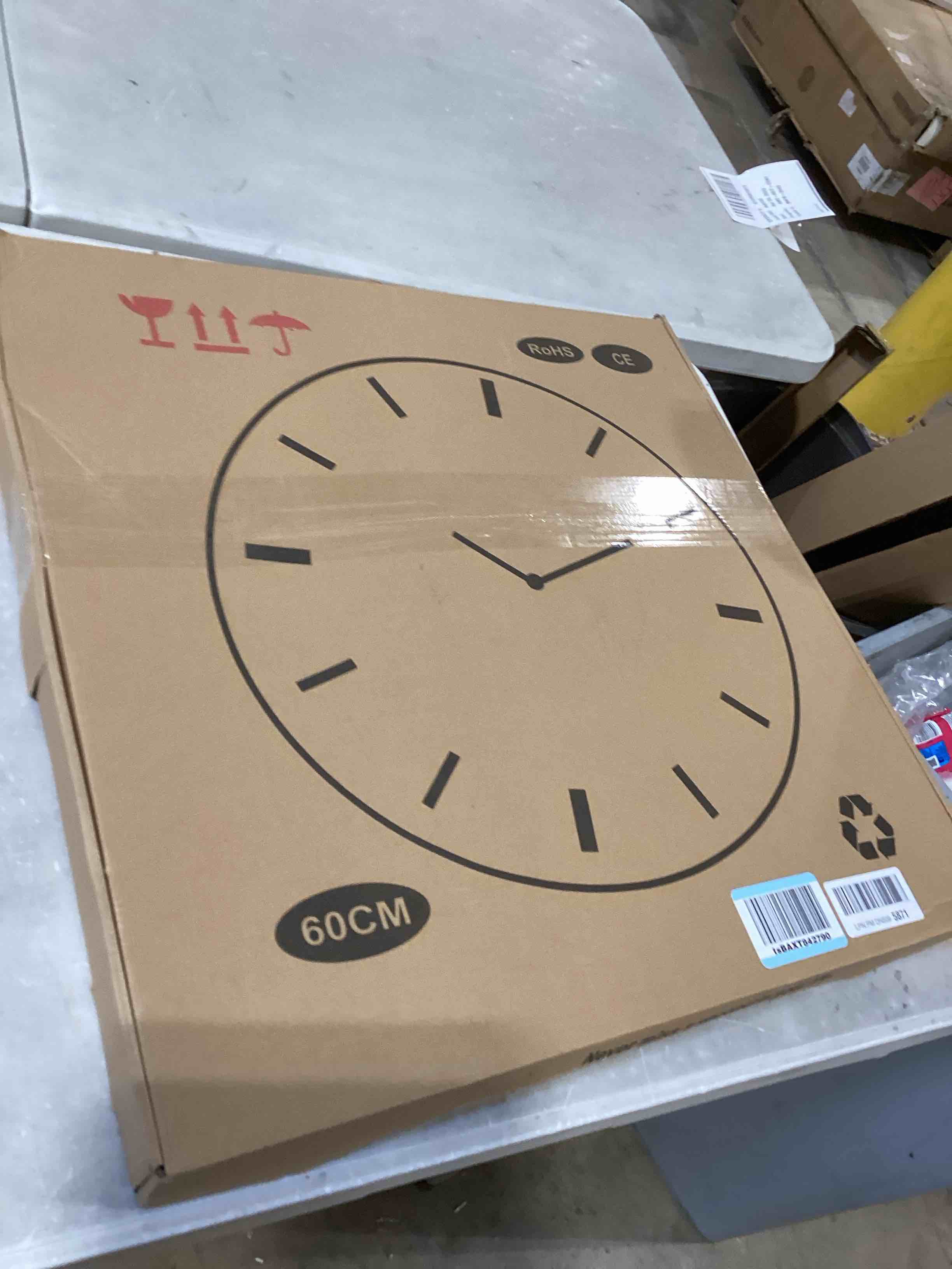 https://s3.amazonaws.com/lotting-images-prod/bidfta/PPE1770835_1745595305469.jpeg