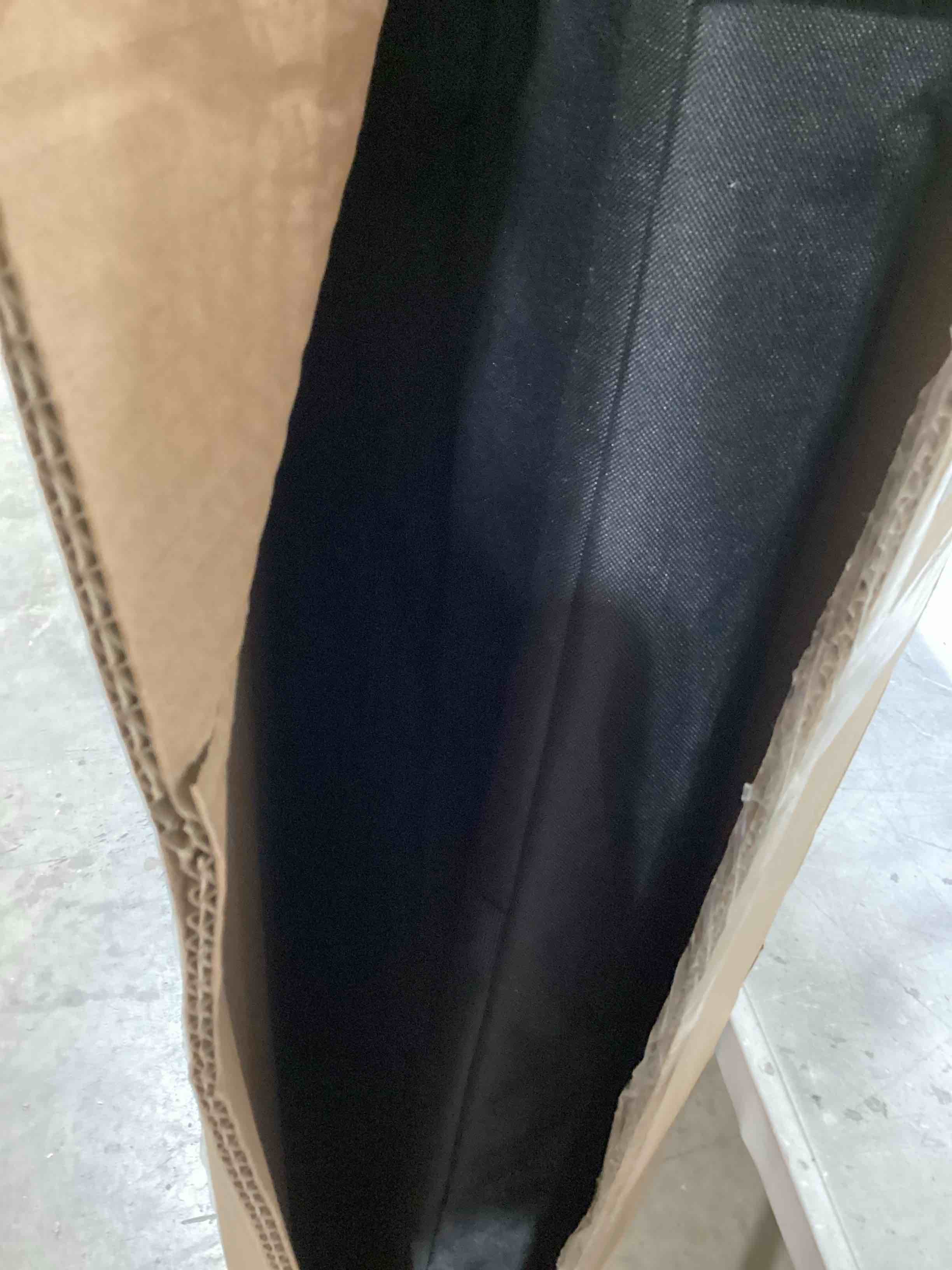 https://s3.amazonaws.com/lotting-images-prod/bidfta/PPE1770883_1745608185630.jpeg