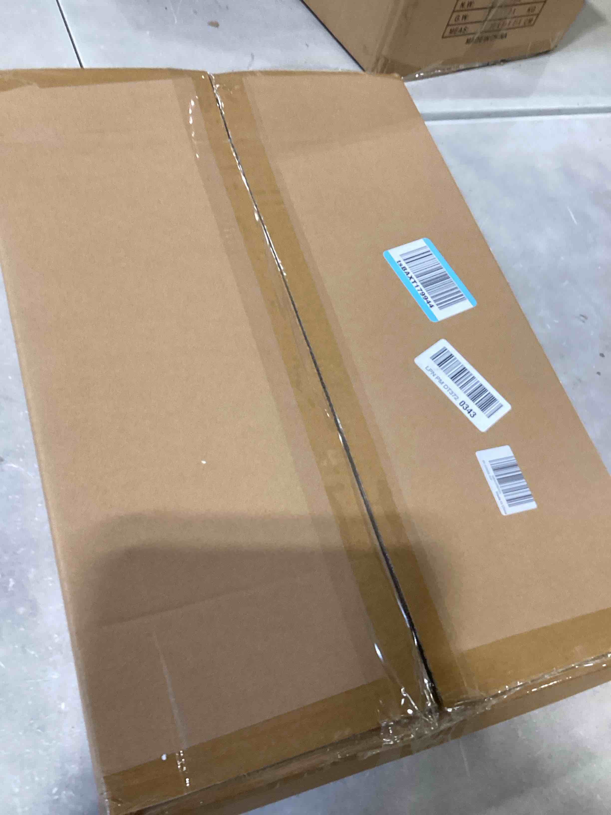 https://s3.amazonaws.com/lotting-images-prod/bidfta/PPE1770919_1745847622182.jpeg