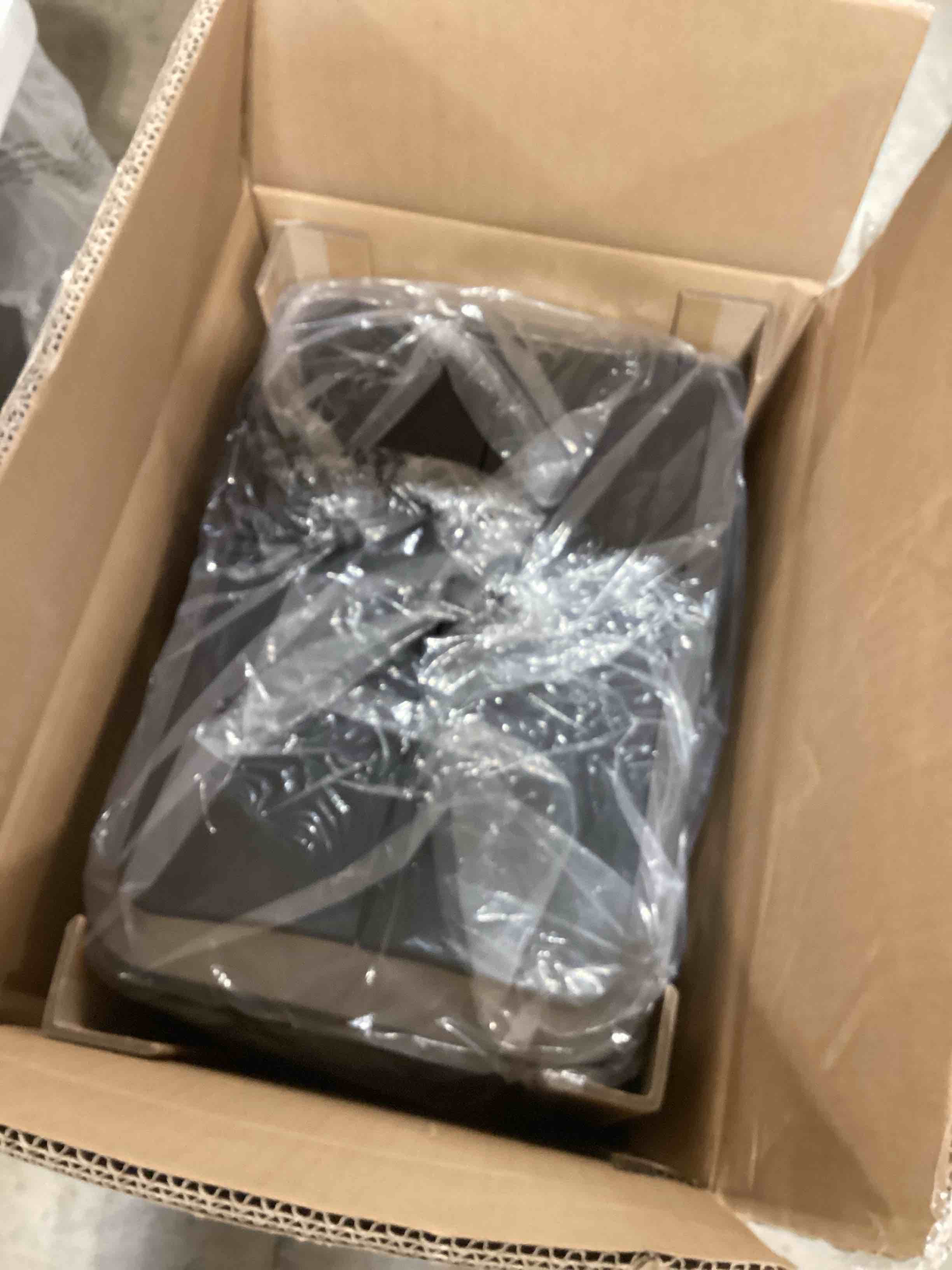 https://s3.amazonaws.com/lotting-images-prod/bidfta/PPE1770947_1745851333800.jpeg