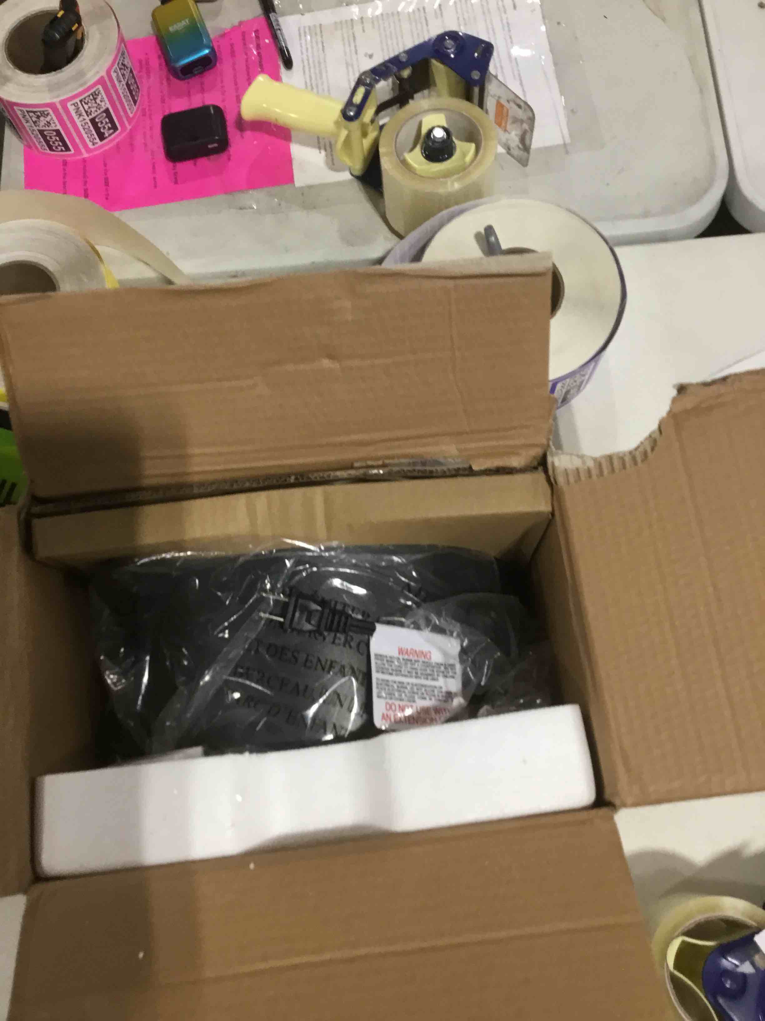https://s3.amazonaws.com/lotting-images-prod/bidfta/PPE1771387_1735930889972.jpeg