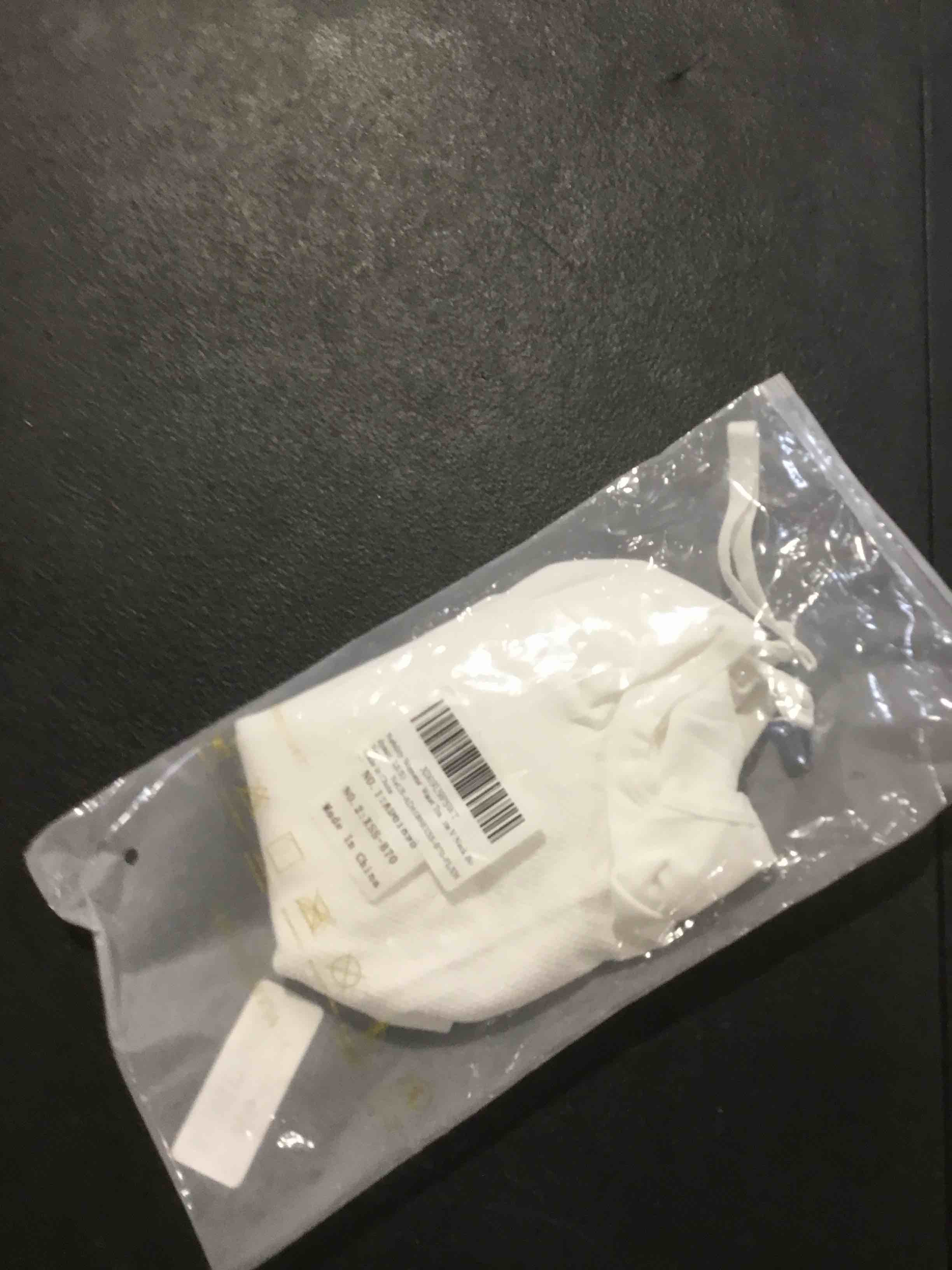 https://s3.amazonaws.com/lotting-images-prod/bidfta/PPE1771811_1738080991679.jpeg