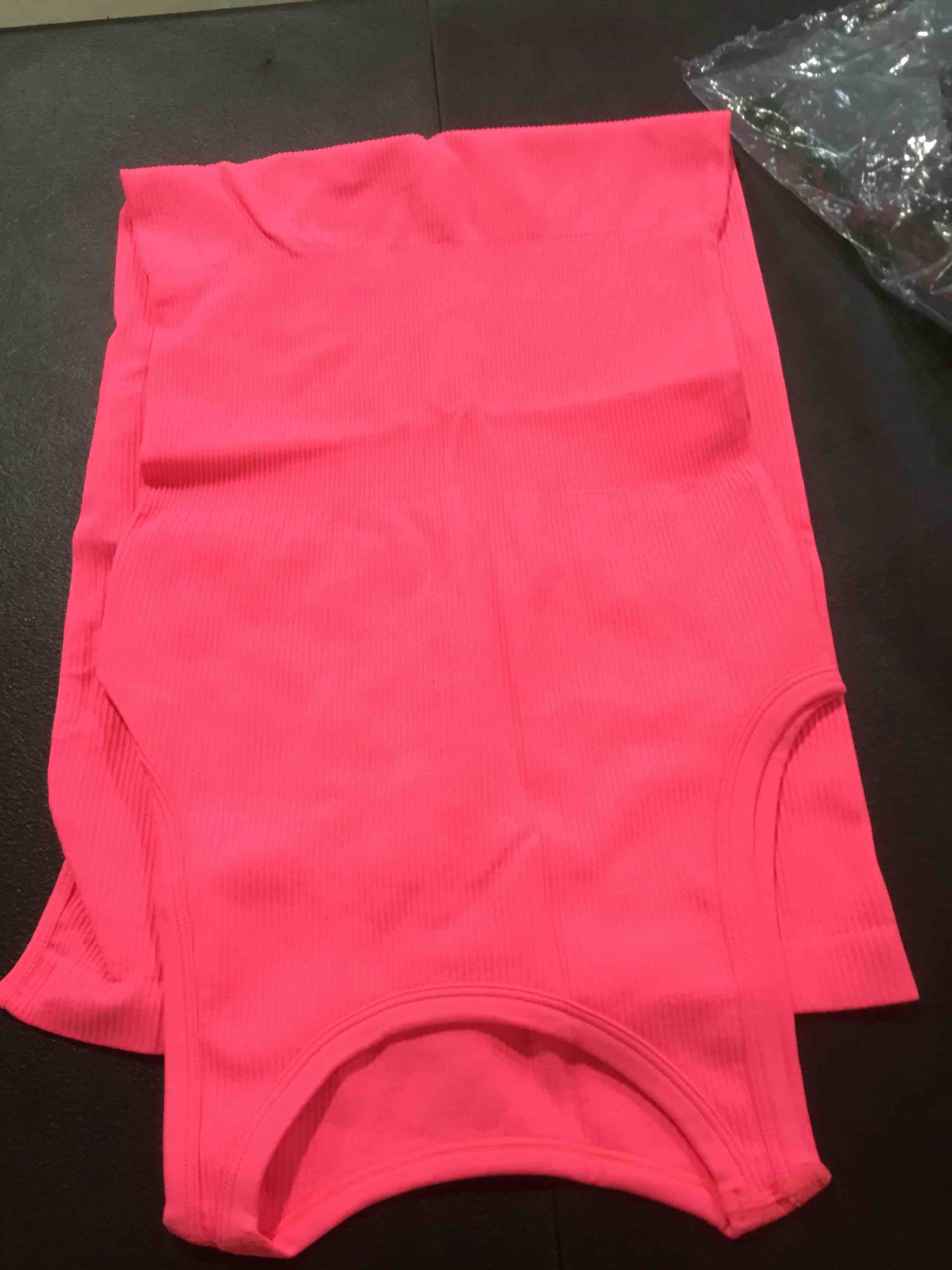 https://s3.amazonaws.com/lotting-images-prod/bidfta/PPE1771860_1738083106461.jpeg
