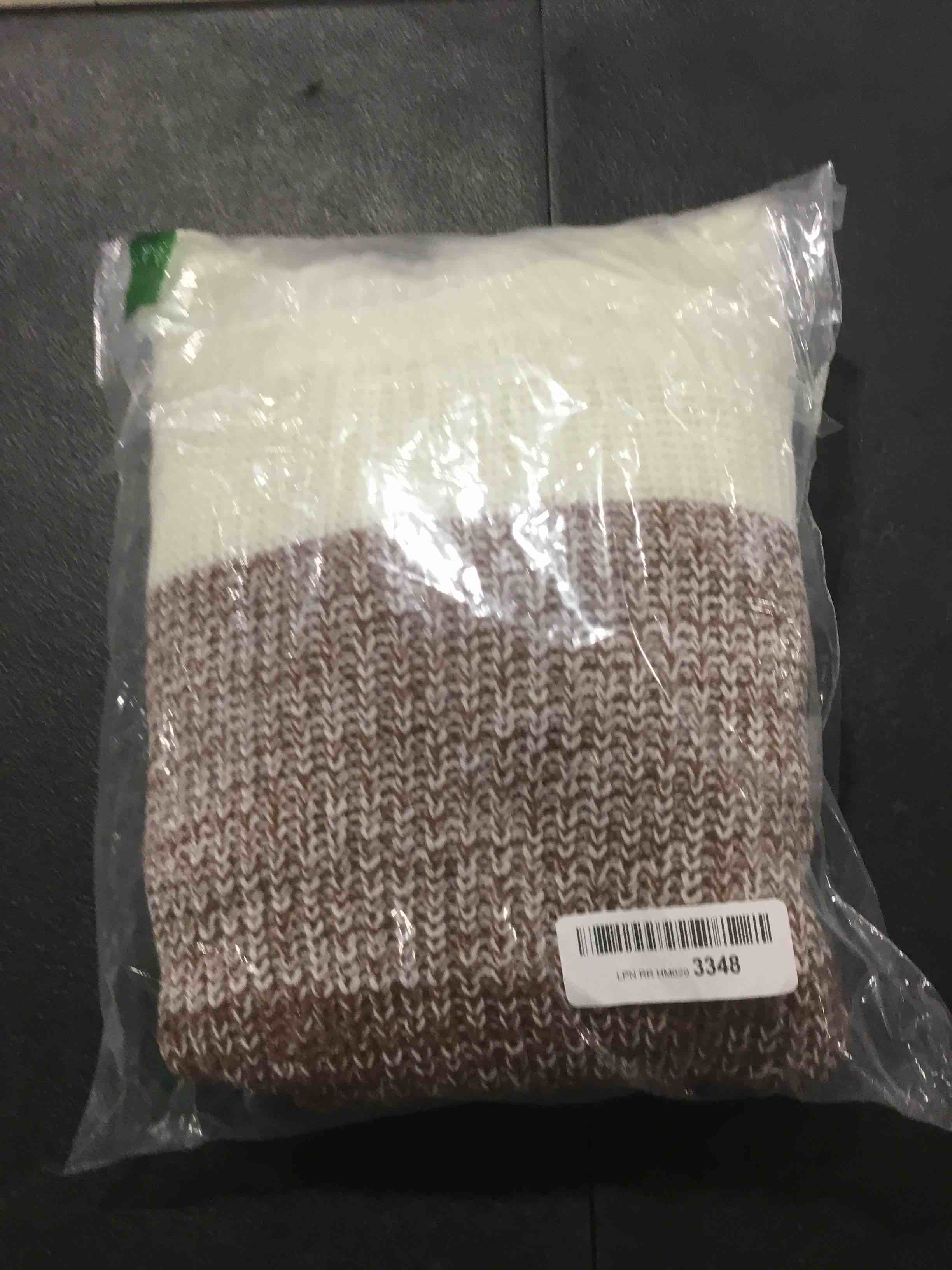 https://s3.amazonaws.com/lotting-images-prod/bidfta/PPE1771901_1738097626833.jpeg