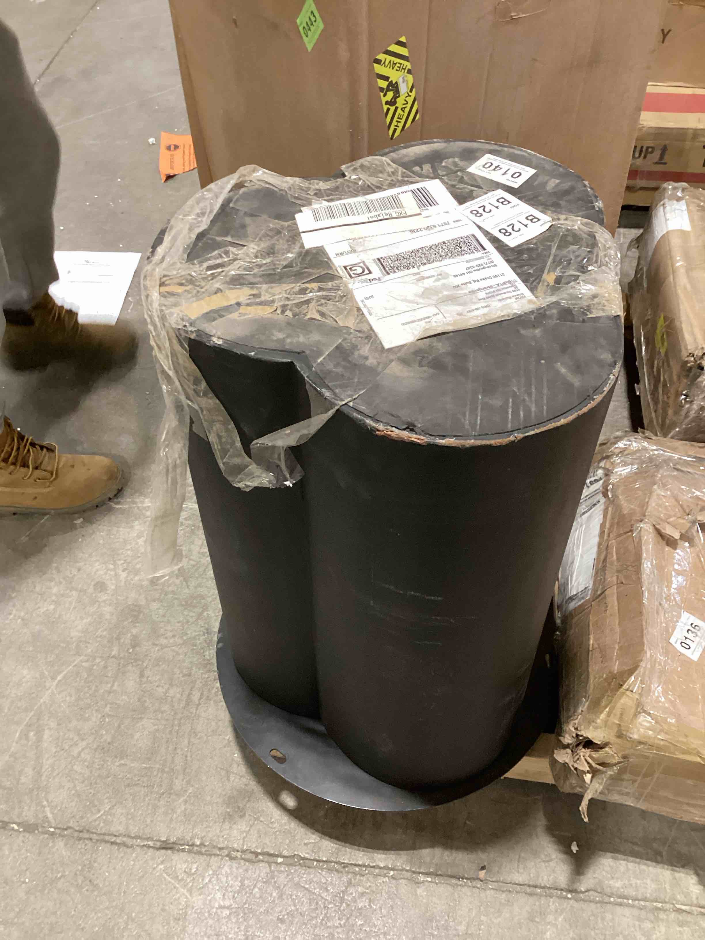 https://s3.amazonaws.com/lotting-images-prod/bidfta/PPE1772023_1739805595233.jpeg