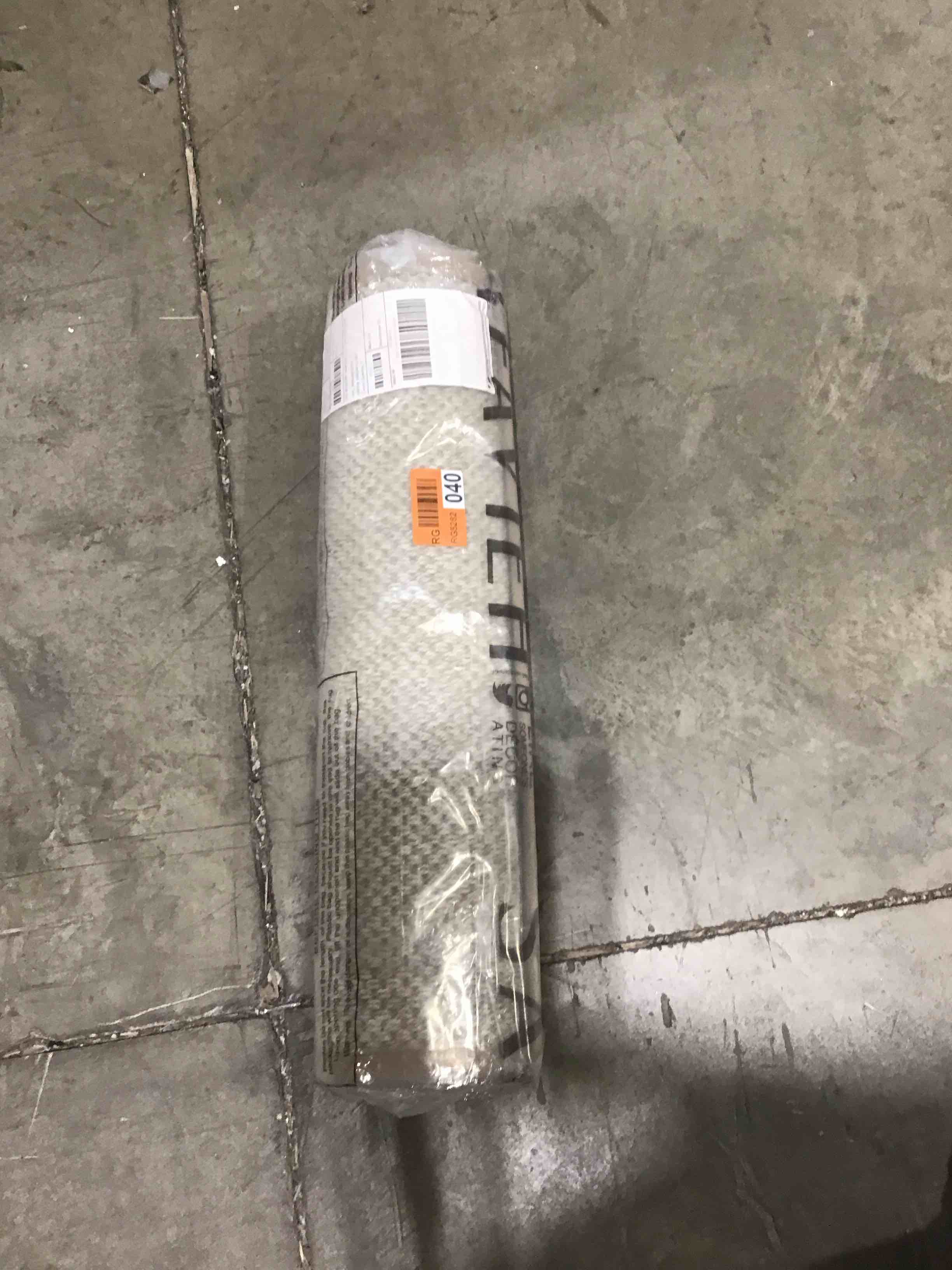 https://s3.amazonaws.com/lotting-images-prod/bidfta/PPE1772601_1740577135842.jpeg