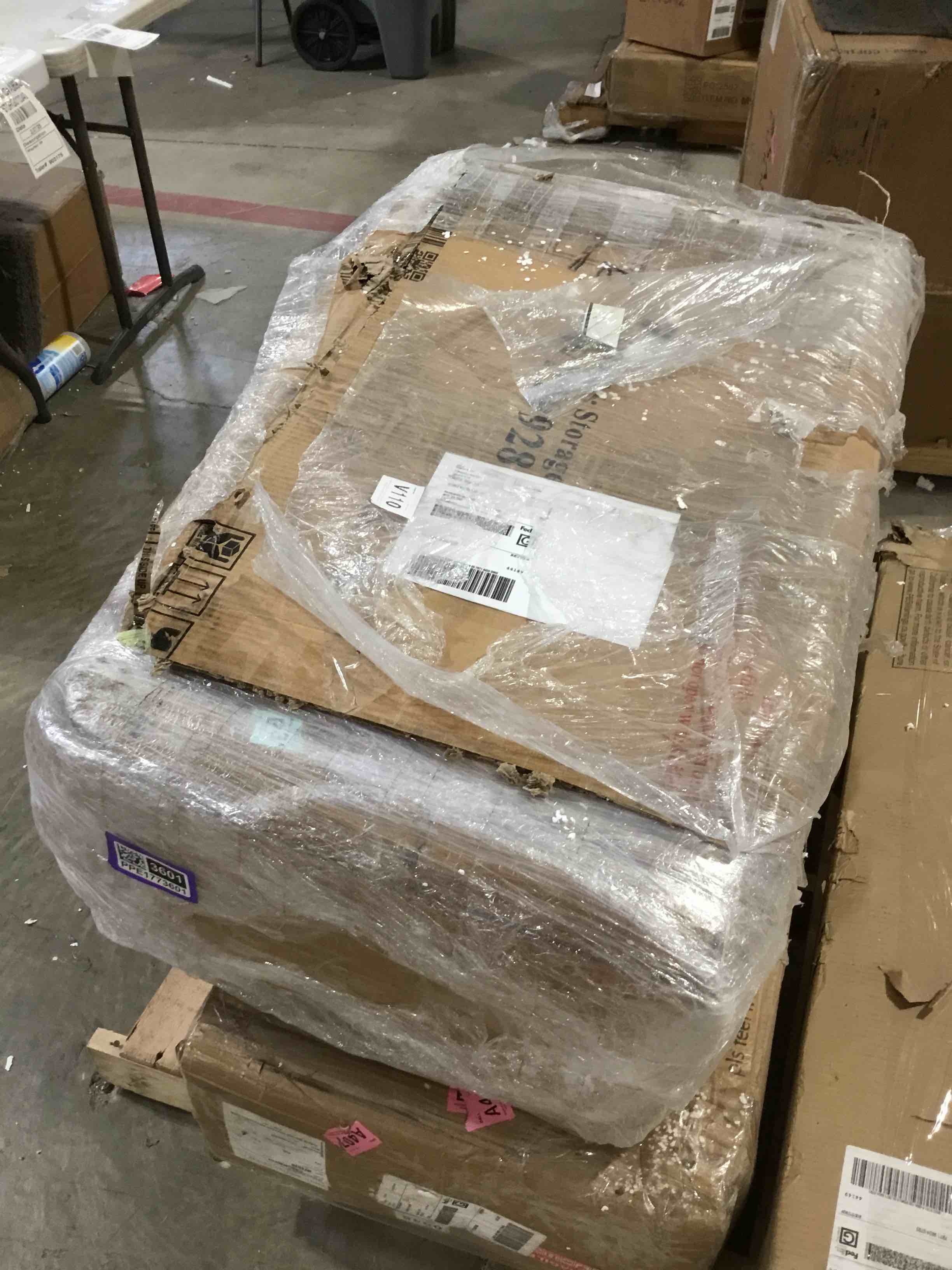 https://s3.amazonaws.com/lotting-images-prod/bidfta/PPE1773601_1742571392727.jpeg