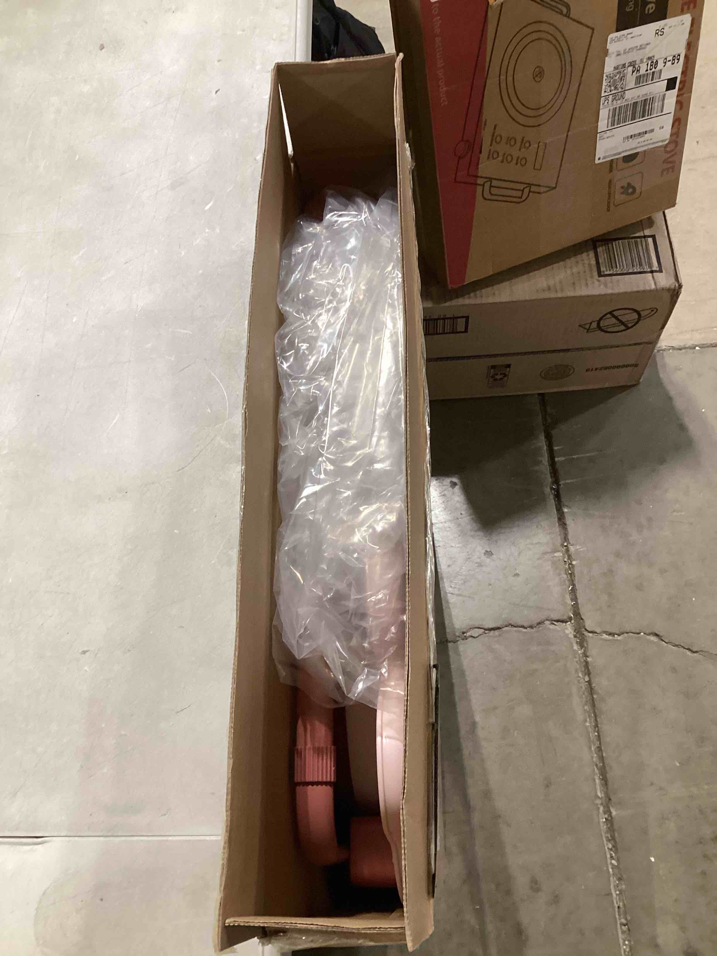 https://s3.amazonaws.com/lotting-images-prod/bidfta/PPE1774016_1739804762167.jpeg