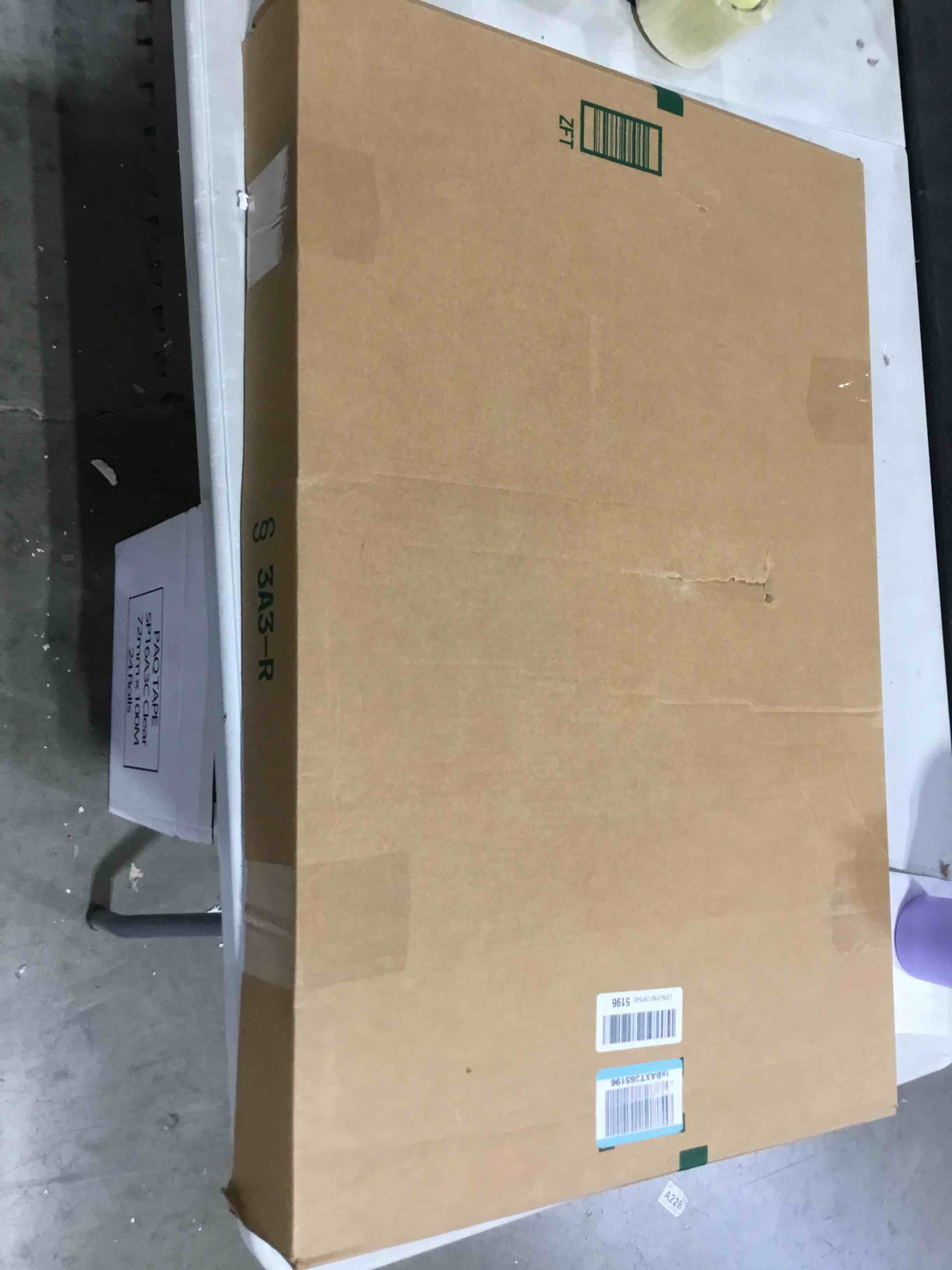 https://s3.amazonaws.com/lotting-images-prod/bidfta/PPE1774697_1740409795862.jpeg