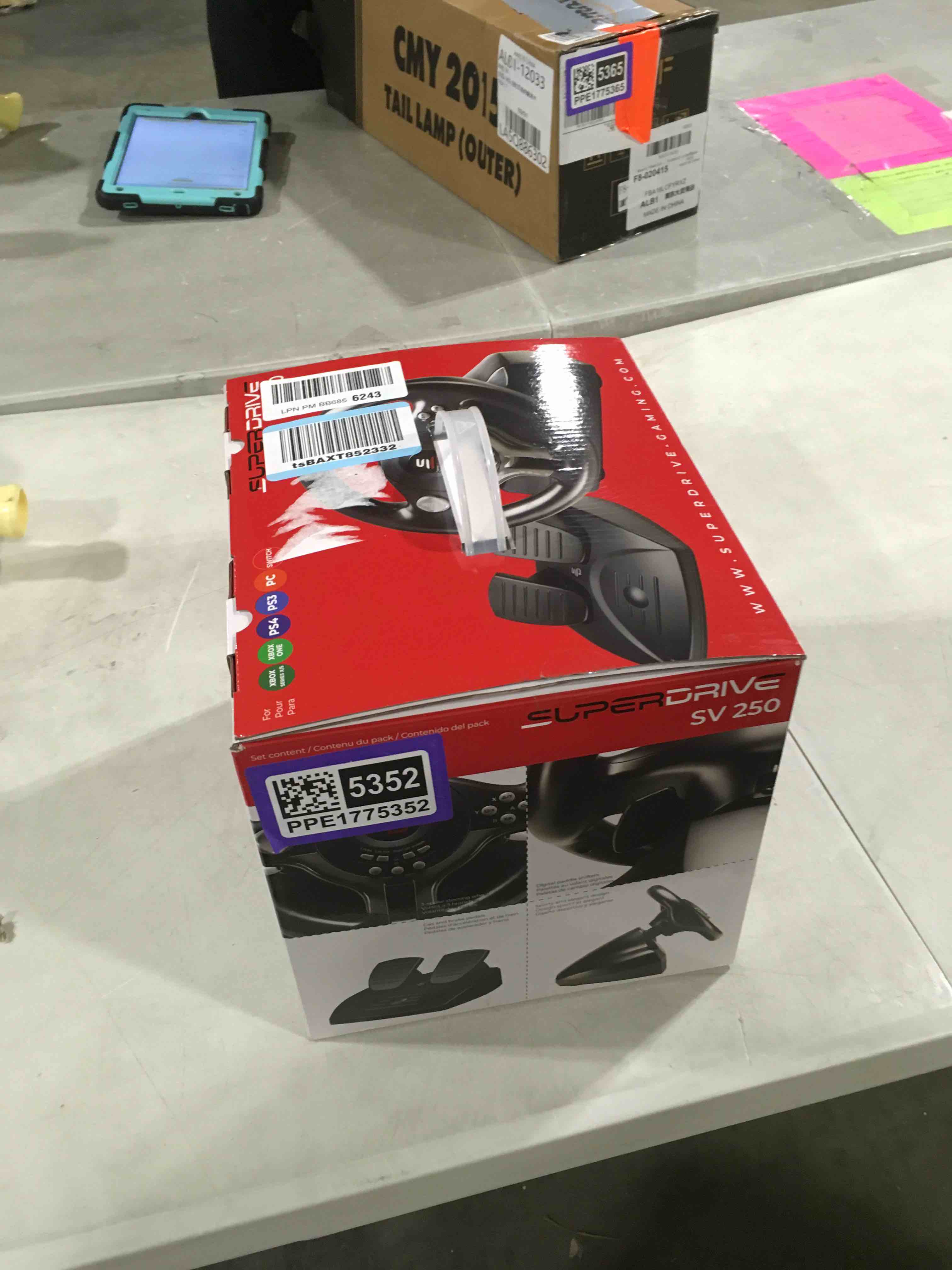 https://s3.amazonaws.com/lotting-images-prod/bidfta/PPE1775352_1740659618694.jpeg