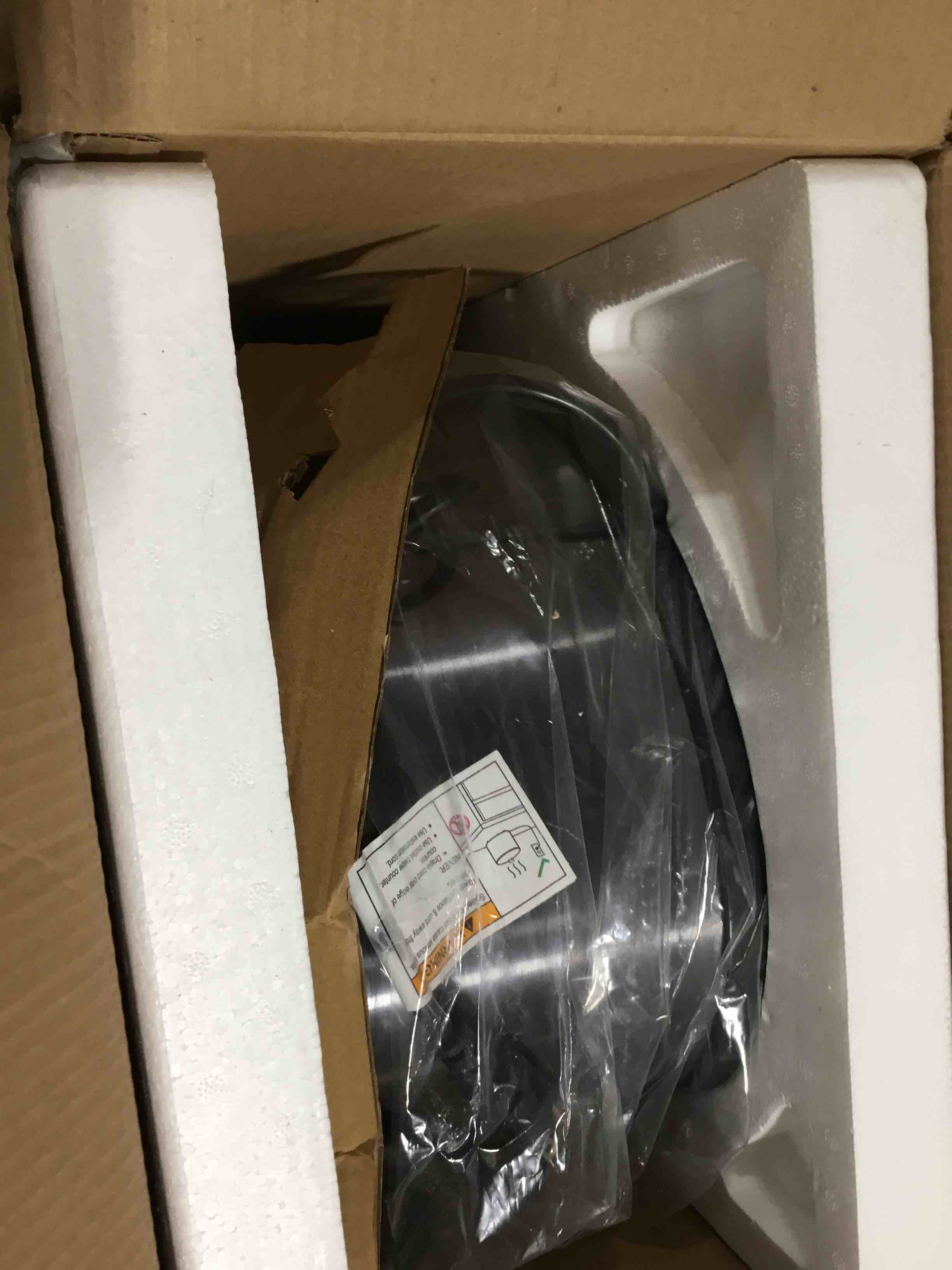 https://s3.amazonaws.com/lotting-images-prod/bidfta/PPE1775457_1740663734342.jpeg