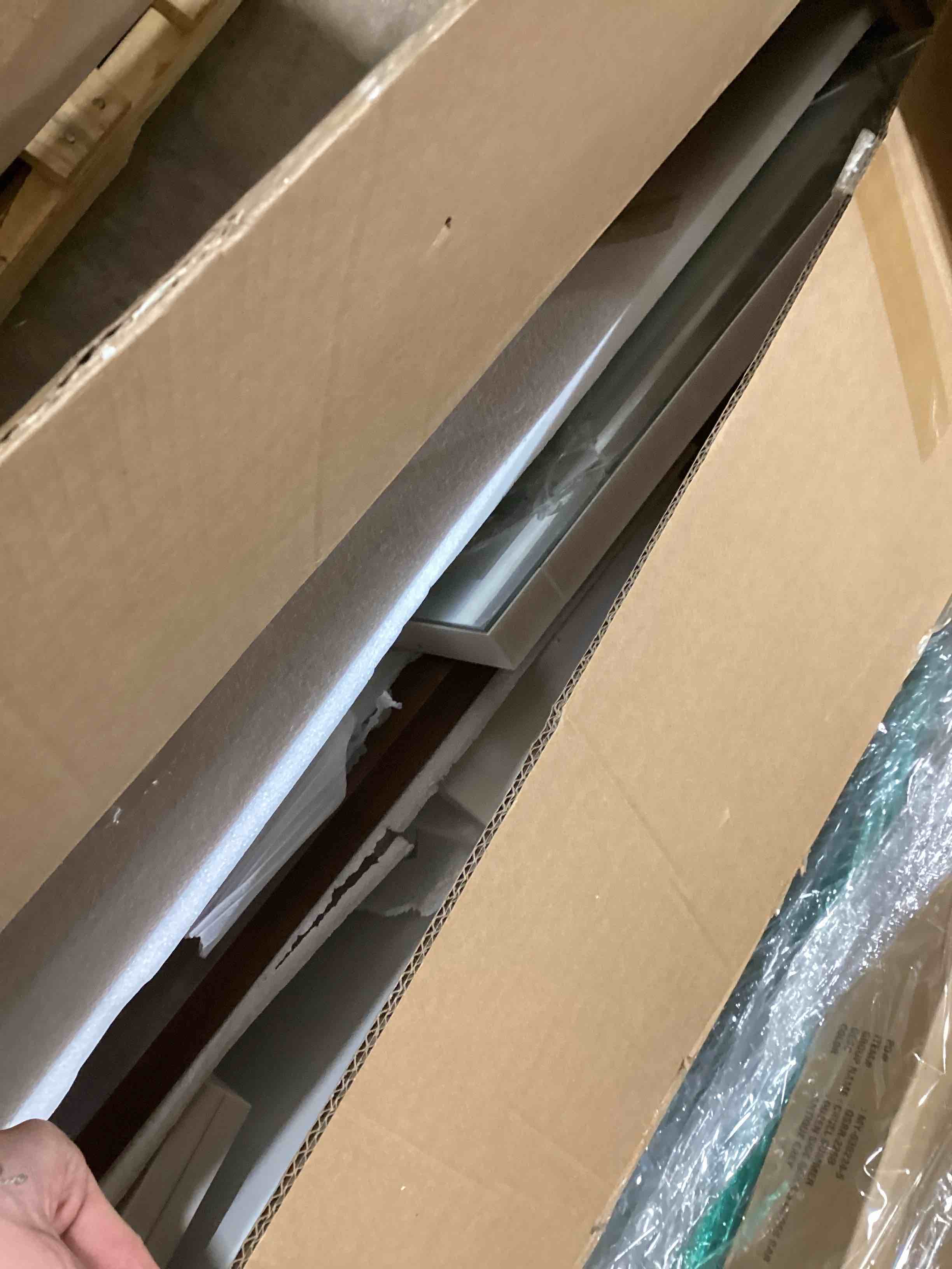 https://s3.amazonaws.com/lotting-images-prod/bidfta/PPE1776445_1741027895381.jpeg