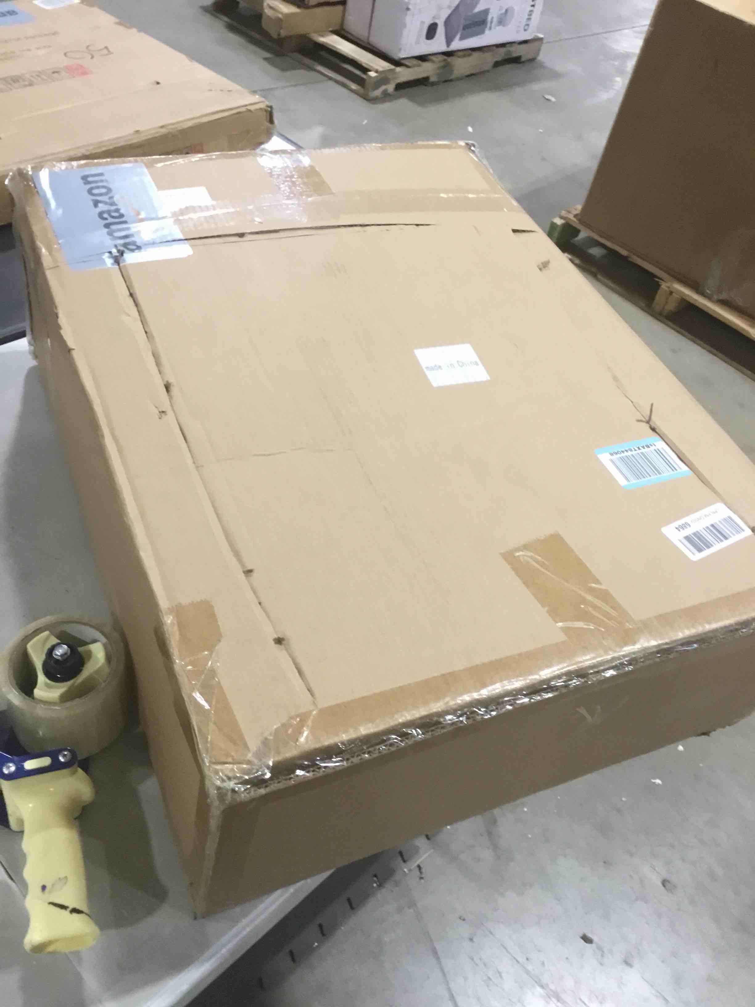 https://s3.amazonaws.com/lotting-images-prod/bidfta/PPE1776989_1741181897393.jpeg
