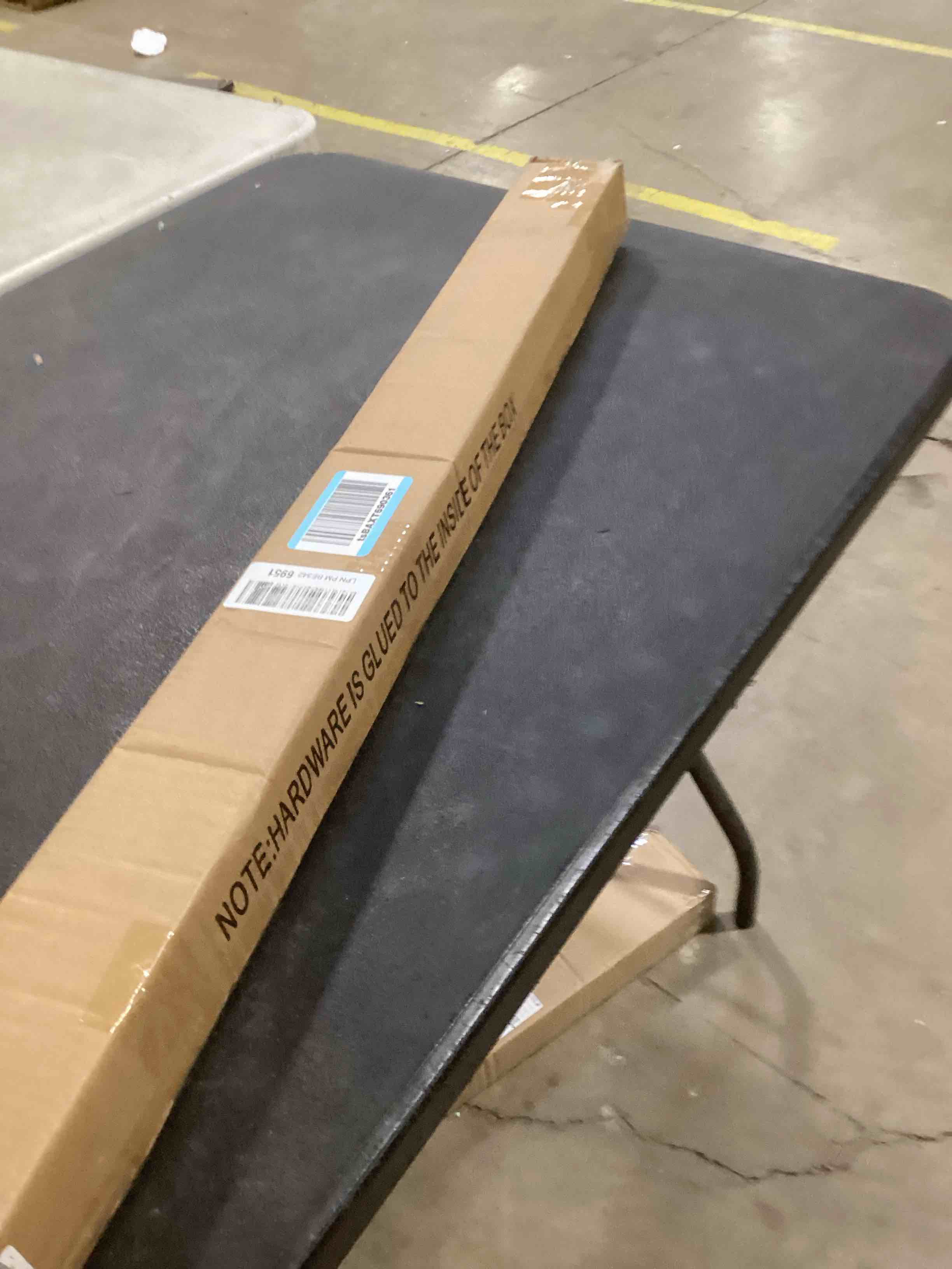https://s3.amazonaws.com/lotting-images-prod/bidfta/PPE1777423_1741274796053.jpeg