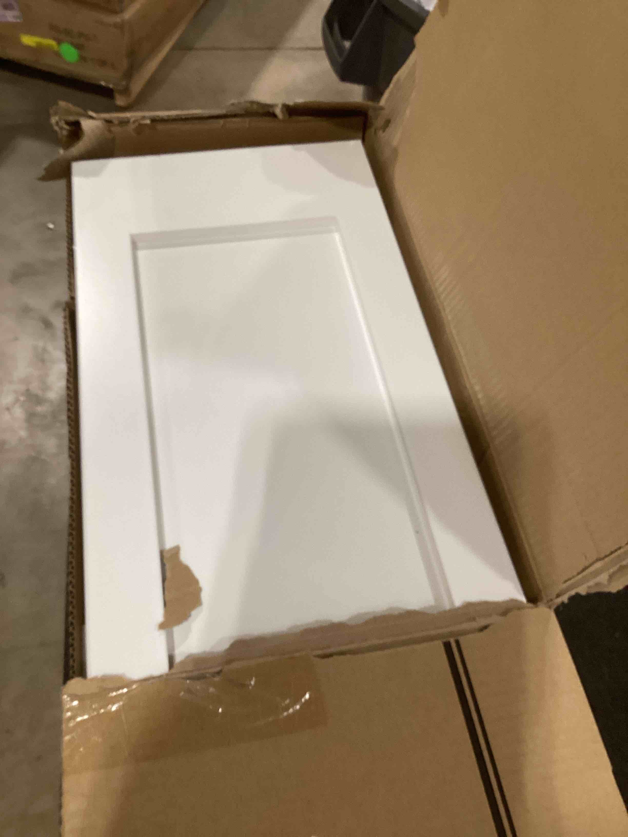 https://s3.amazonaws.com/lotting-images-prod/bidfta/PPE1777495_1741289609223.jpeg
