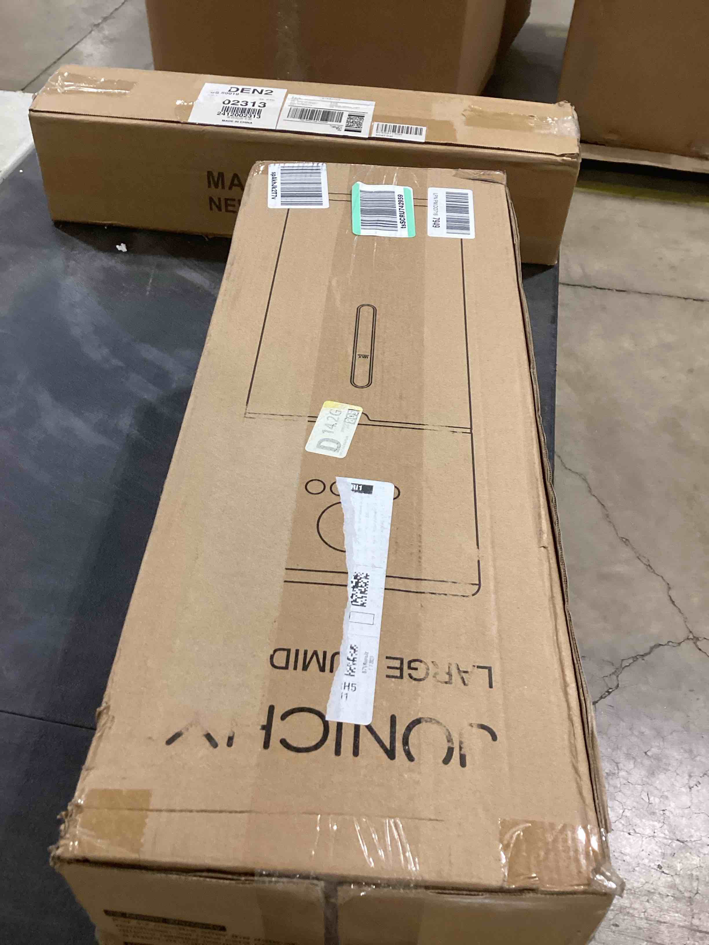 https://s3.amazonaws.com/lotting-images-prod/bidfta/PPE1778441_1742386786838.jpeg