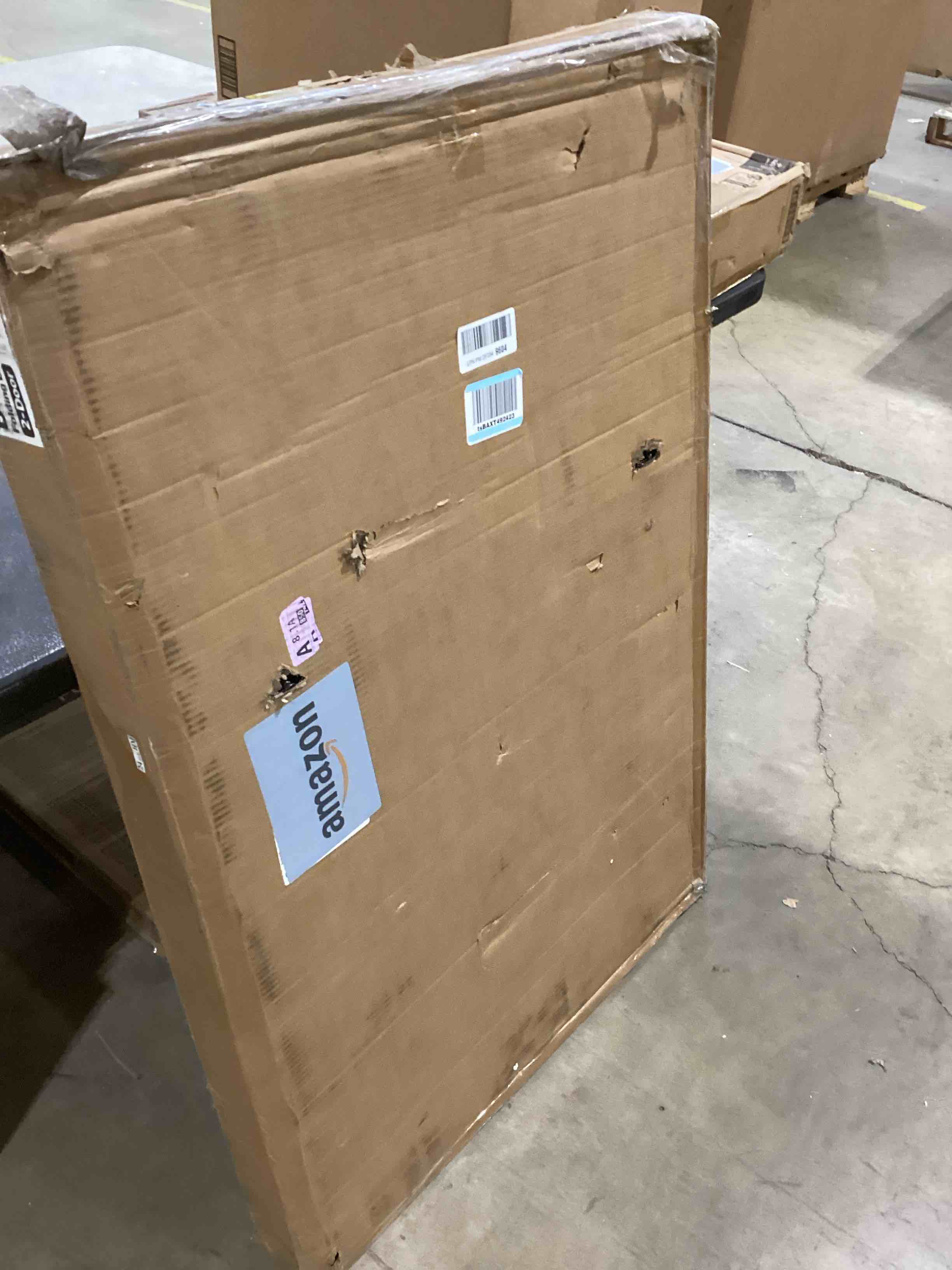 https://s3.amazonaws.com/lotting-images-prod/bidfta/PPE1778611_1742496511158.jpeg