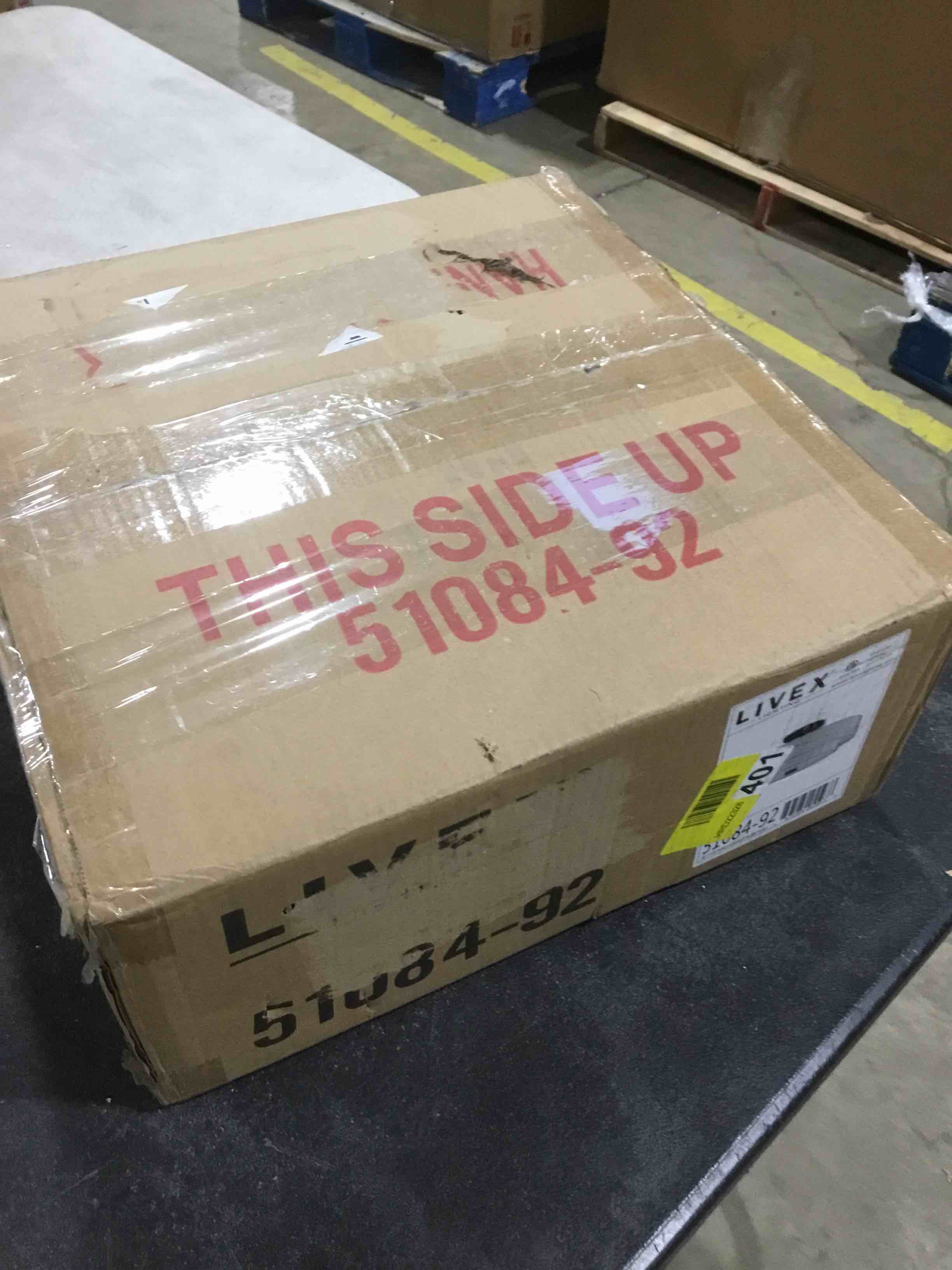 https://s3.amazonaws.com/lotting-images-prod/bidfta/PPE1779413_1743607396454.jpeg