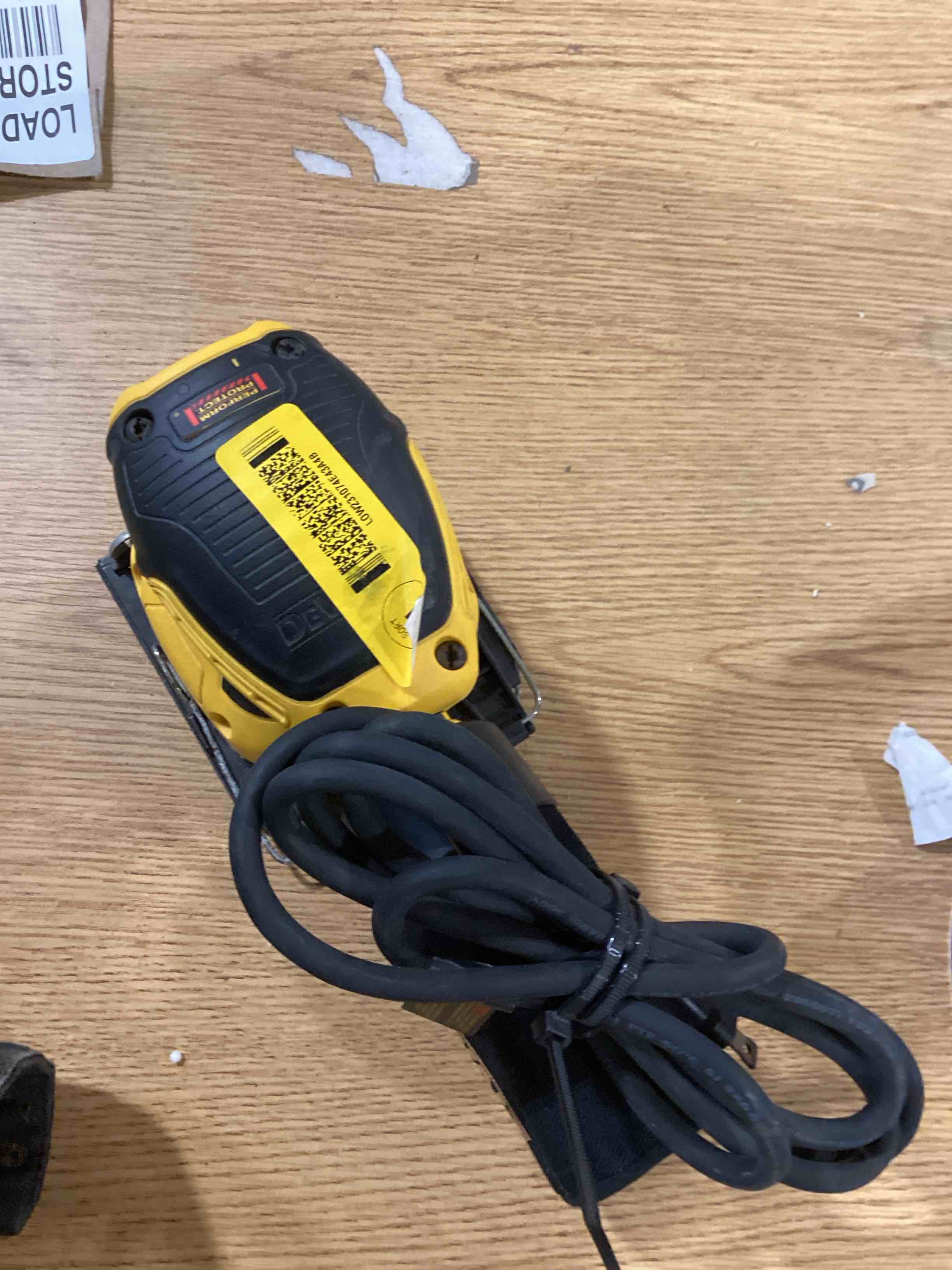 https://s3.amazonaws.com/lotting-images-prod/bidfta/PPE1780019_1735321103653.jpeg
