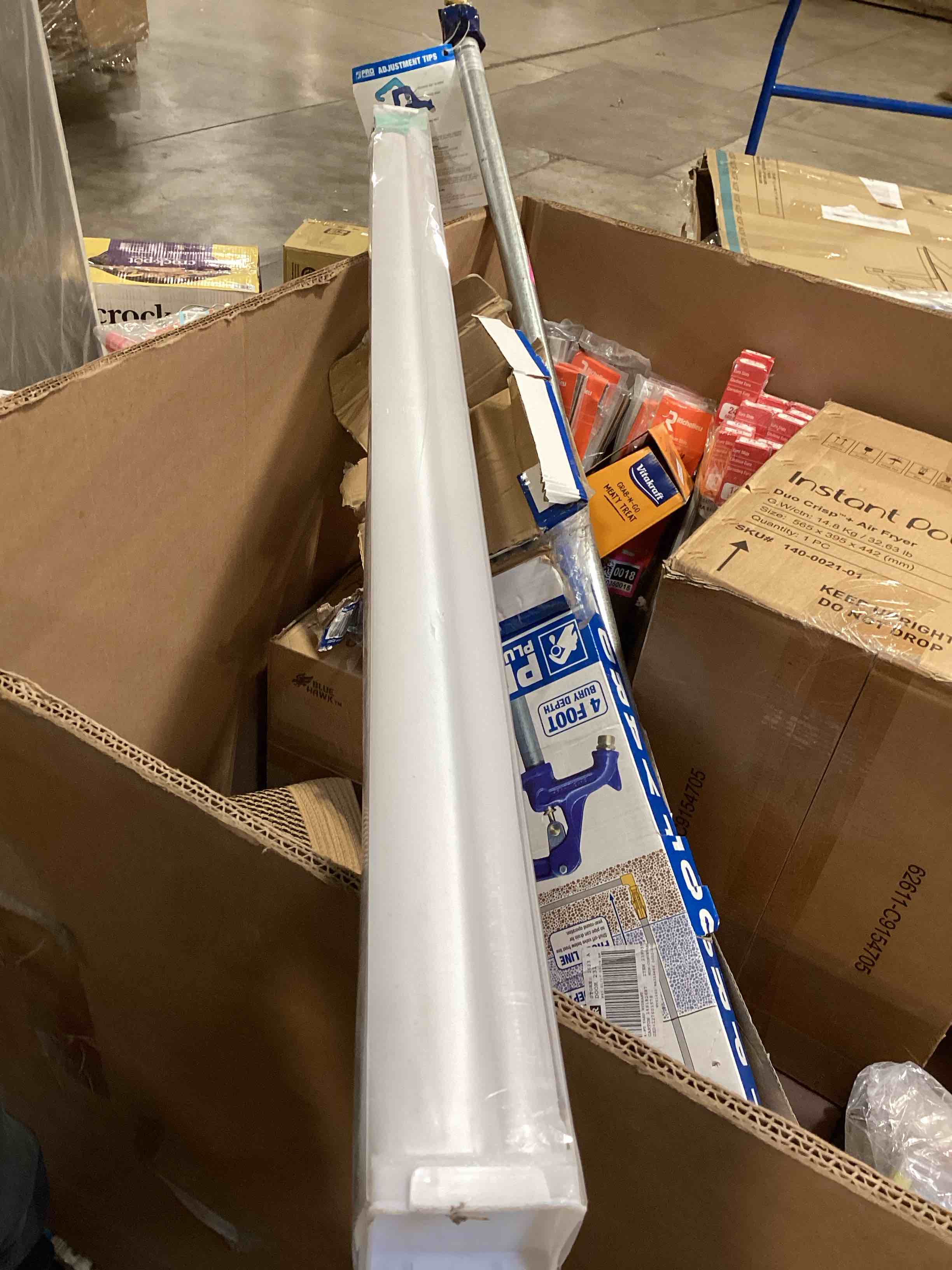 Condition photo showing Good Condition for Blackout Roller Shades Blinds Cordless for Windows Pull Down Room Darkening Door Blinds with Thermal Insulated Easy to Install for Living Room,Bedroom,Home,Office Bathroom White 52" Wx72 H 52x72 White