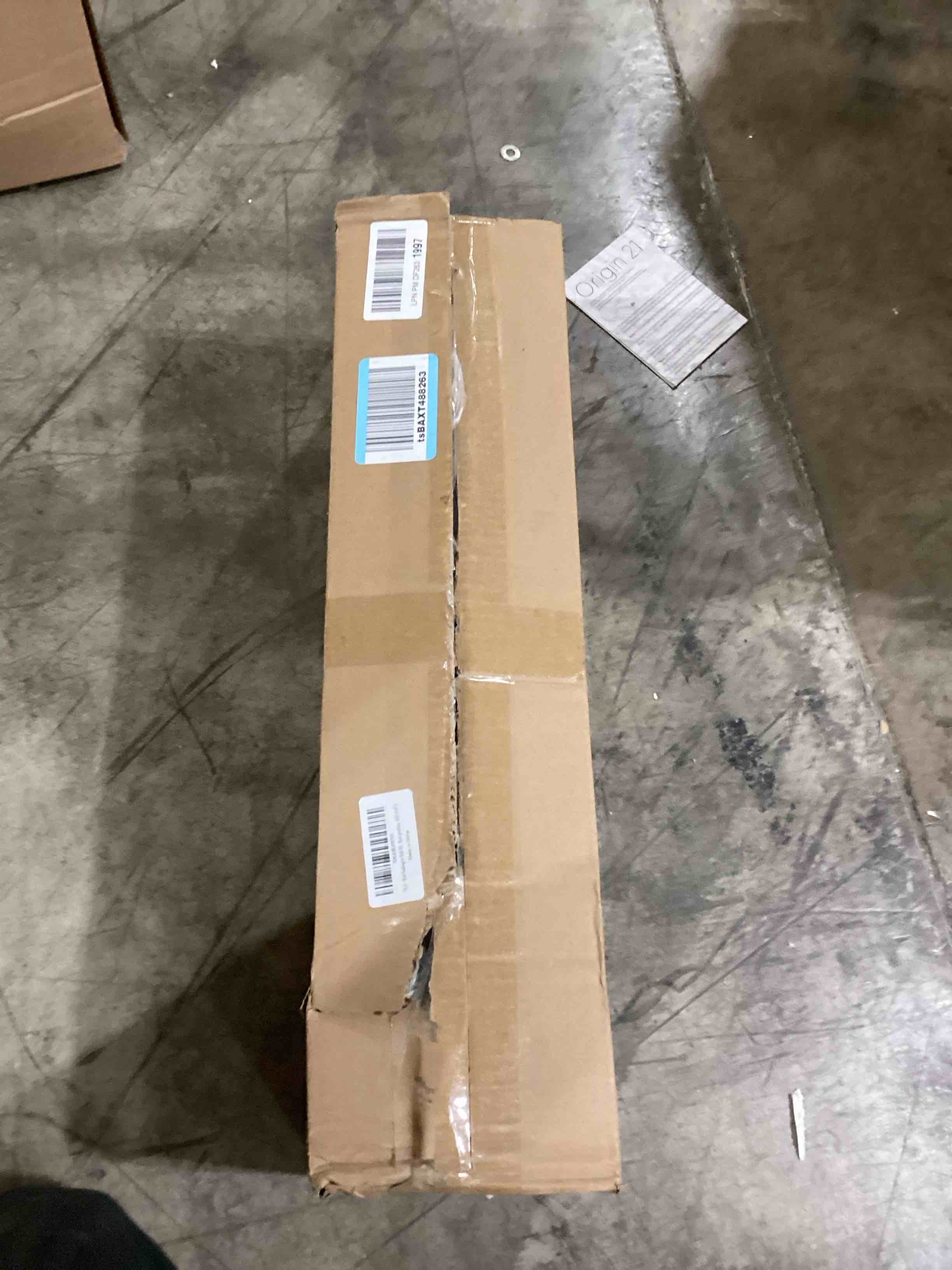 https://s3.amazonaws.com/lotting-images-prod/bidfta/PPE1780091_1736281467295.jpeg