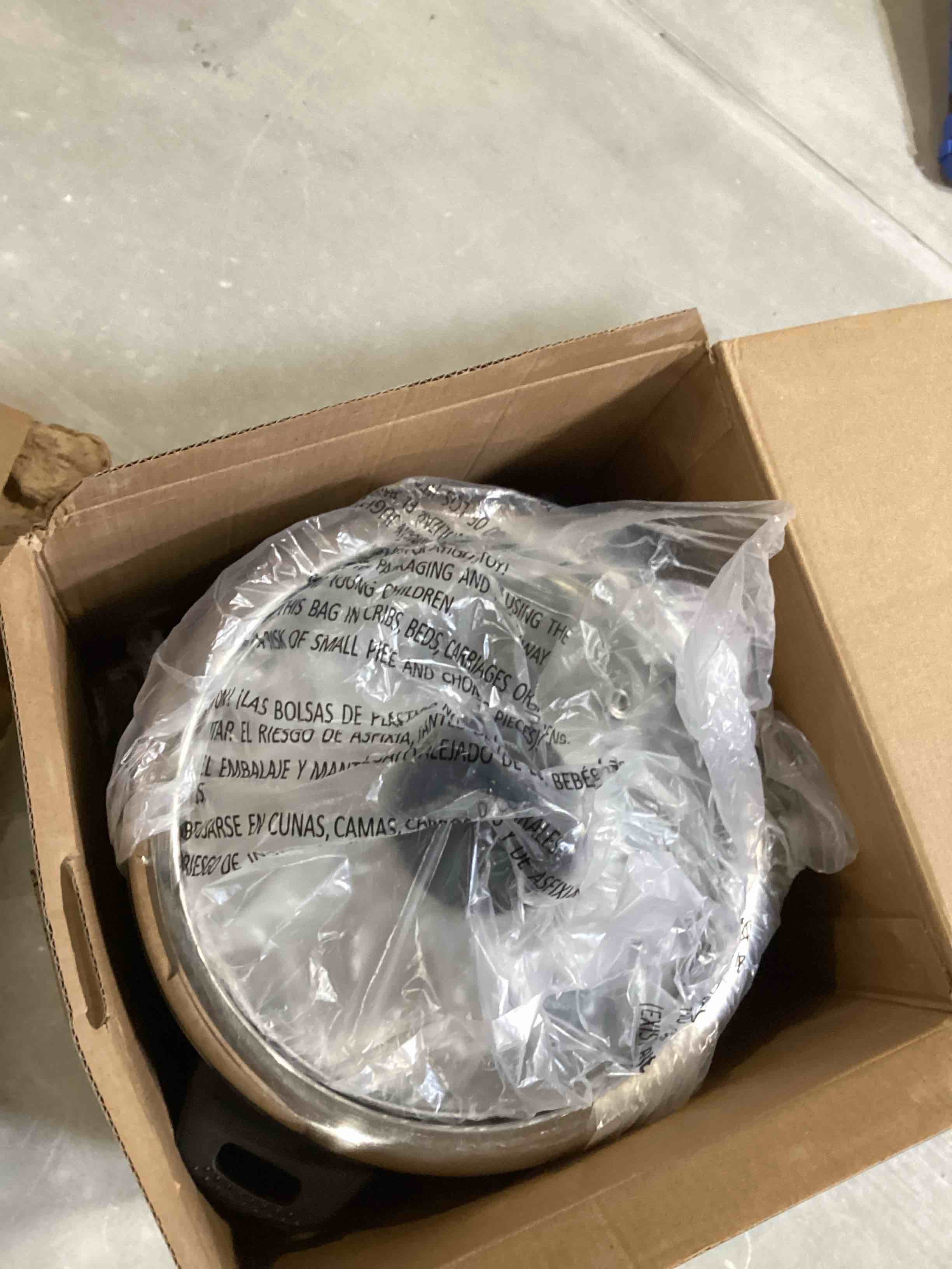 https://s3.amazonaws.com/lotting-images-prod/bidfta/PPE1782111_1748884688794.jpeg