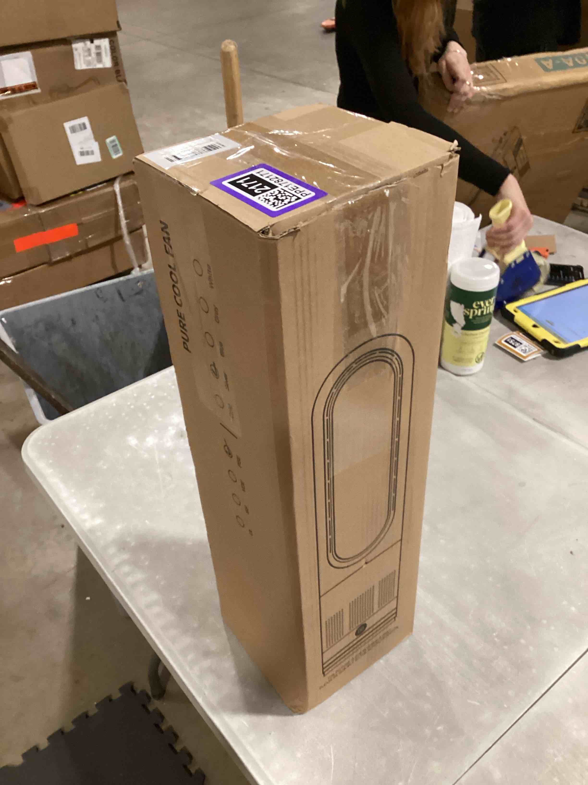 https://s3.amazonaws.com/lotting-images-prod/bidfta/PPE1782171_1748950617935.jpeg