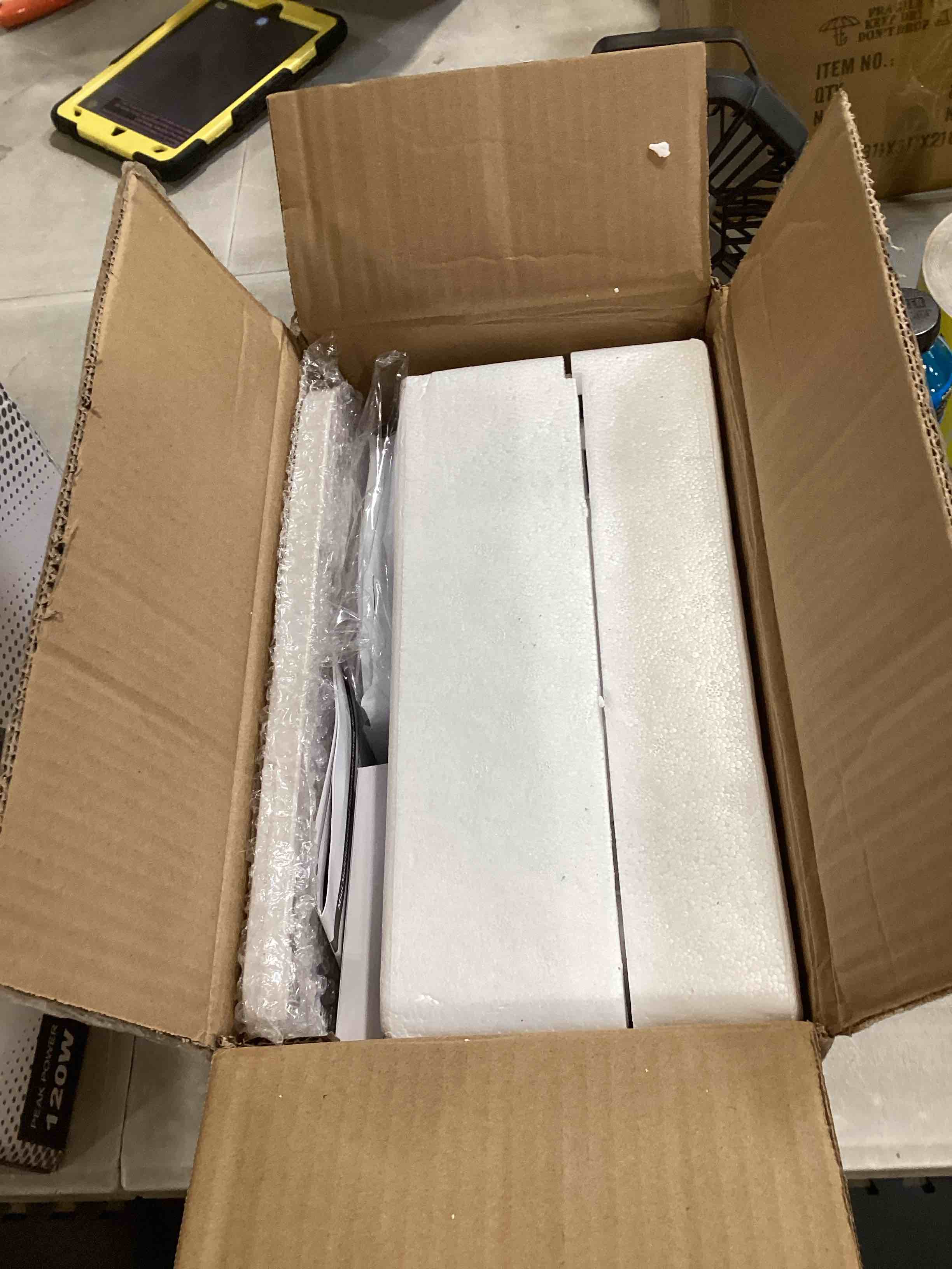 https://s3.amazonaws.com/lotting-images-prod/bidfta/PPE1782214_1748957366658.jpeg