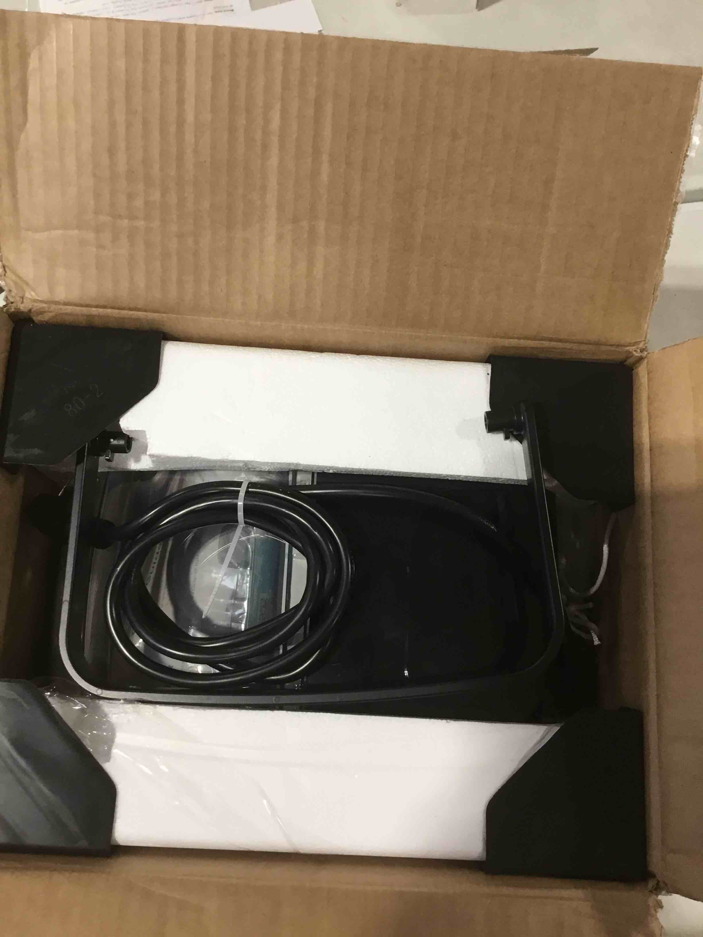https://s3.amazonaws.com/lotting-images-prod/bidfta/PPE1783528_1736179530618.jpeg